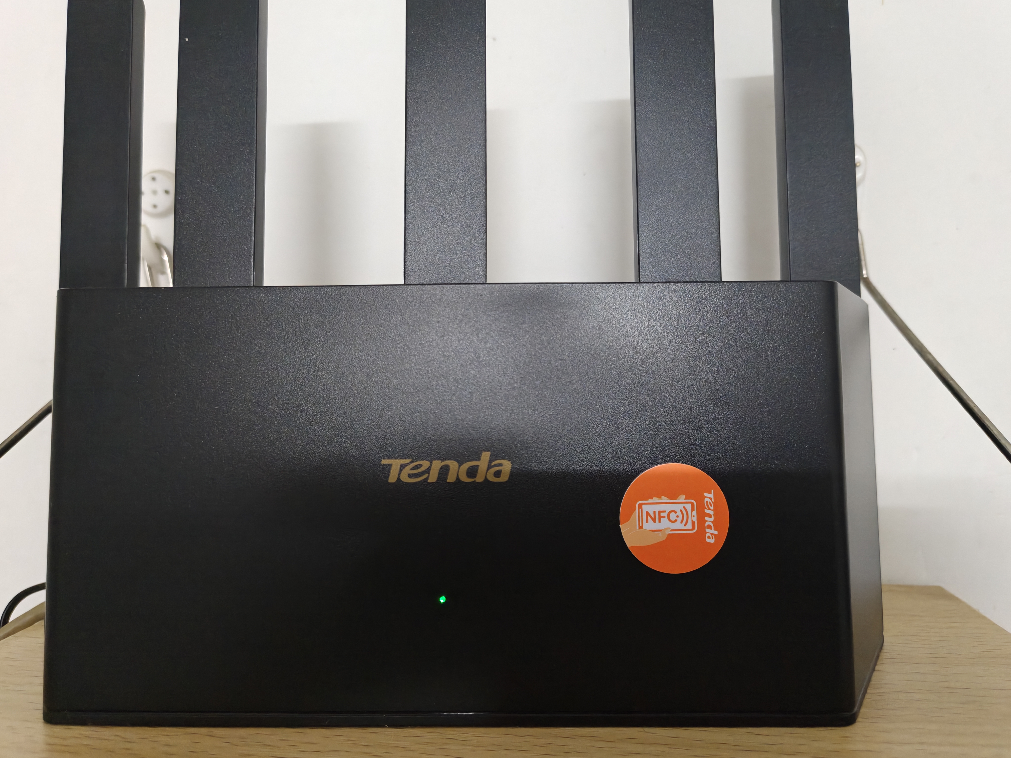 Tenda腾达路由器WiFi7【云霄BE5100】千兆穿墙王信号放大器增强无线超强2.5g网口家用电竞立式BE6L Pro 实拍图