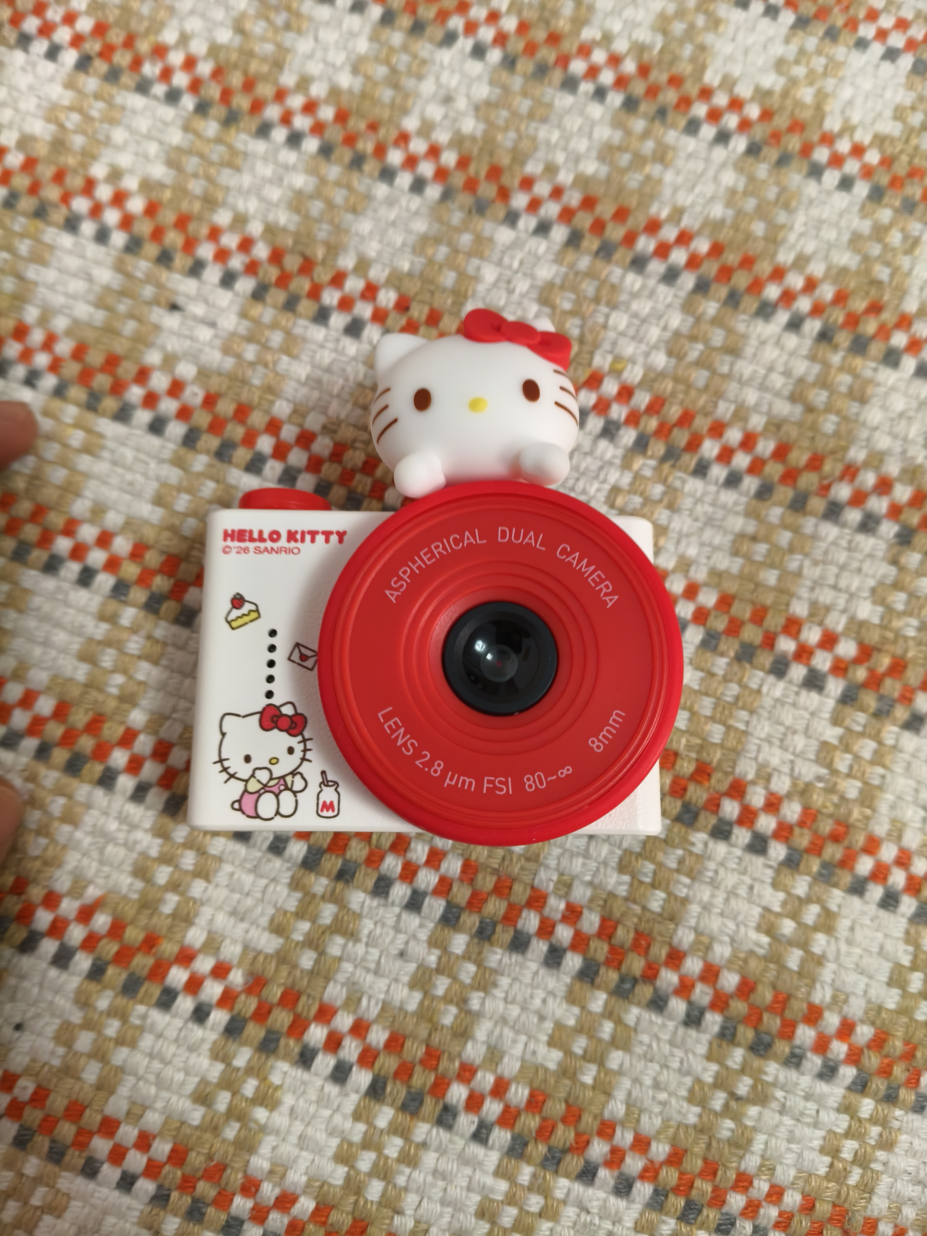 名创优品（MINISO）hellokitty儿童相机数码照相机学生拍照旅游专用手持小型口袋前后双摄送男女孩生日礼物 A5凯蒂猫 实拍图