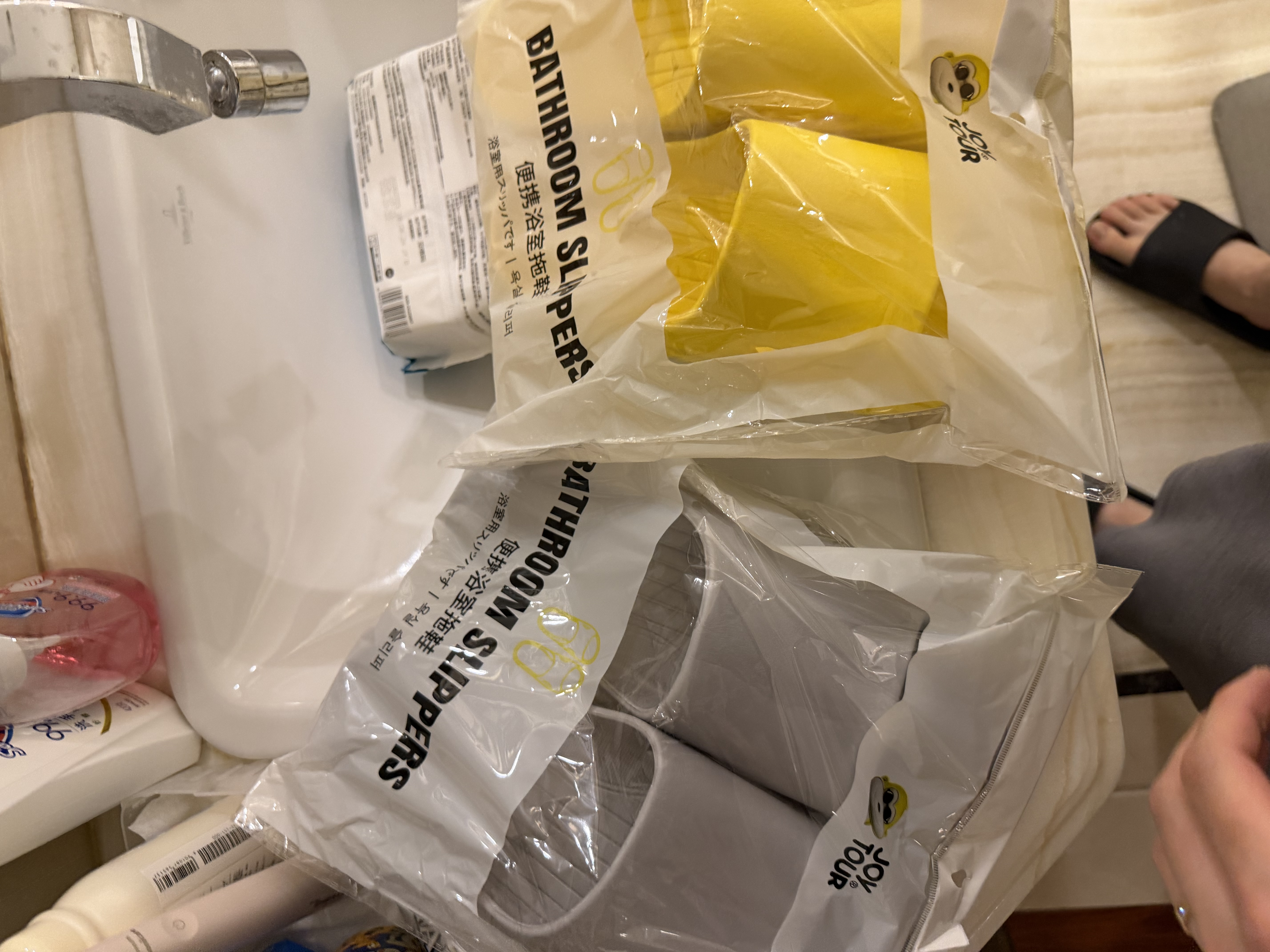 佳途旅行便携一次性拖鞋可家用待客酒店防滑拖鞋洗澡拖鞋灰色42-43 实拍图
