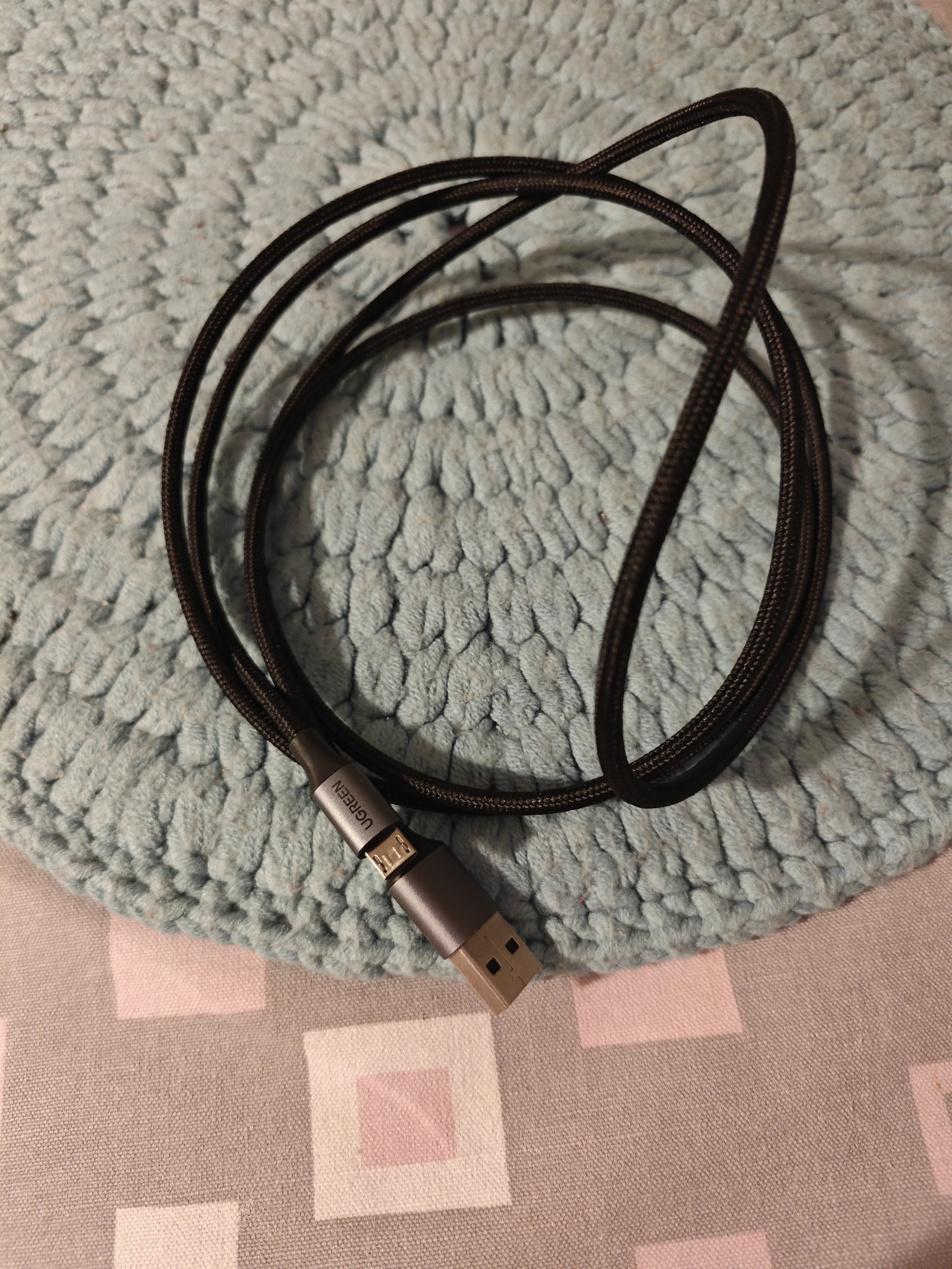 绿联安卓数据线MicroUSB充电线老式接口适用华为荣耀vivo小米oppo三星手机小风扇充电宝充电器1.5米2A 实拍图