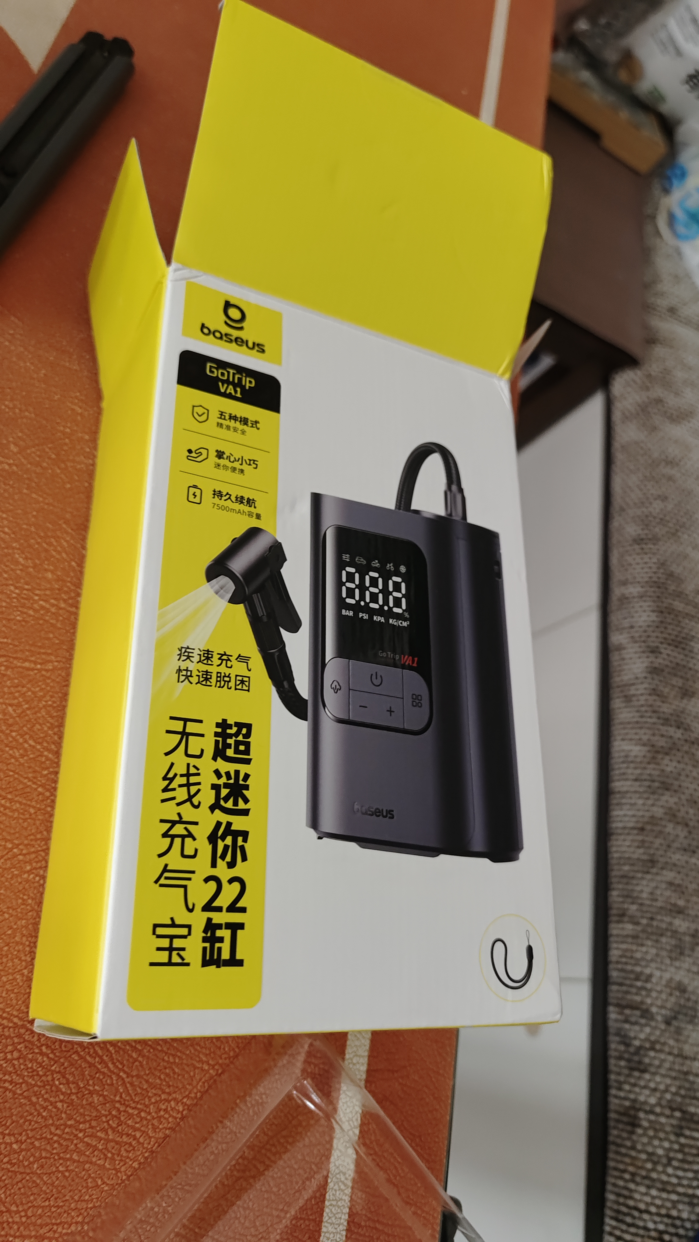 倍思车载充气泵22缸VA1无线充气宝电动打气筒汽车电动车轮胎小米澎程 实拍图