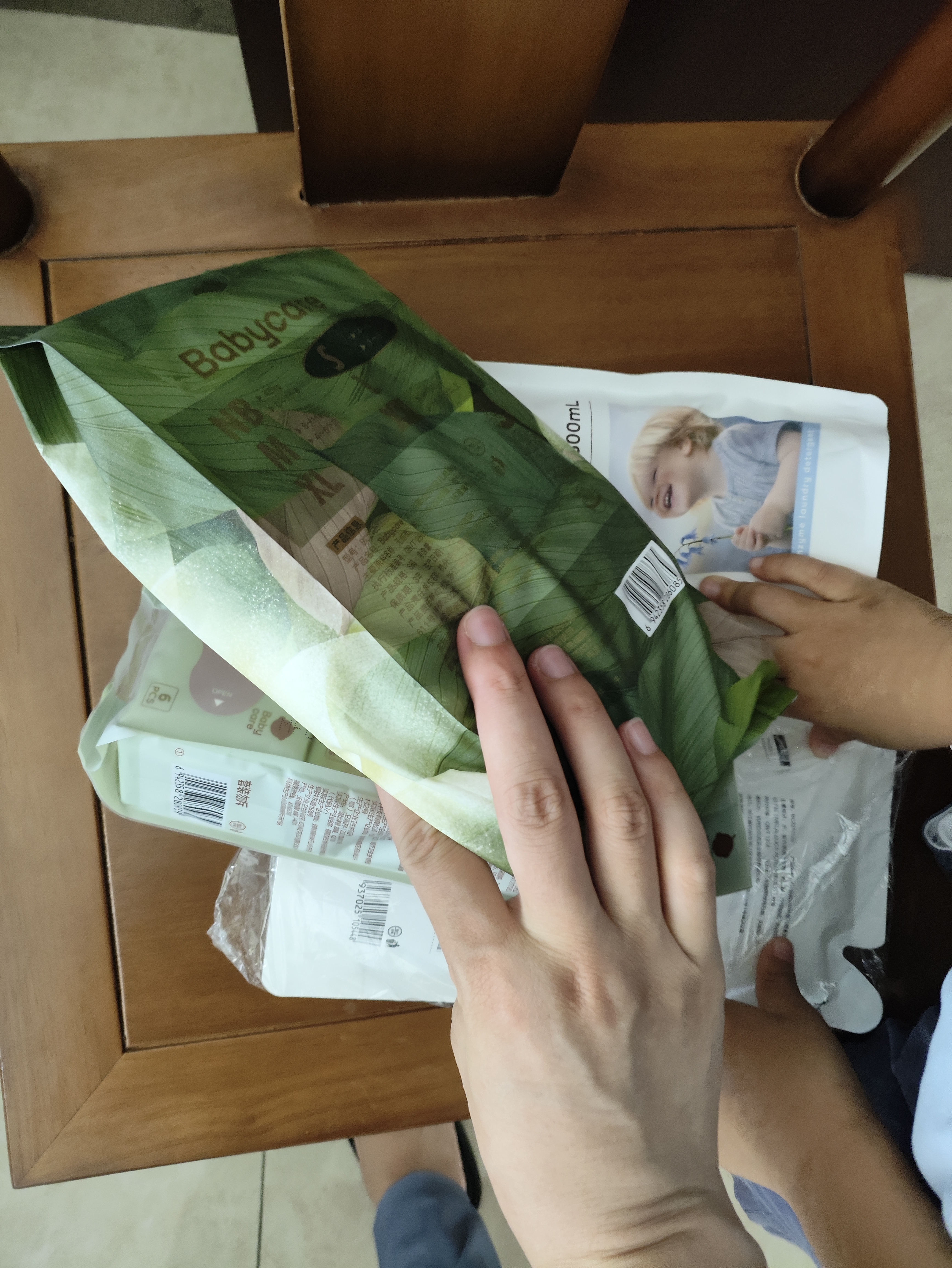 babycare新妈体验组合 金山茶纸尿裤S码3片+湿巾36抽+洗衣液500ml 实拍图