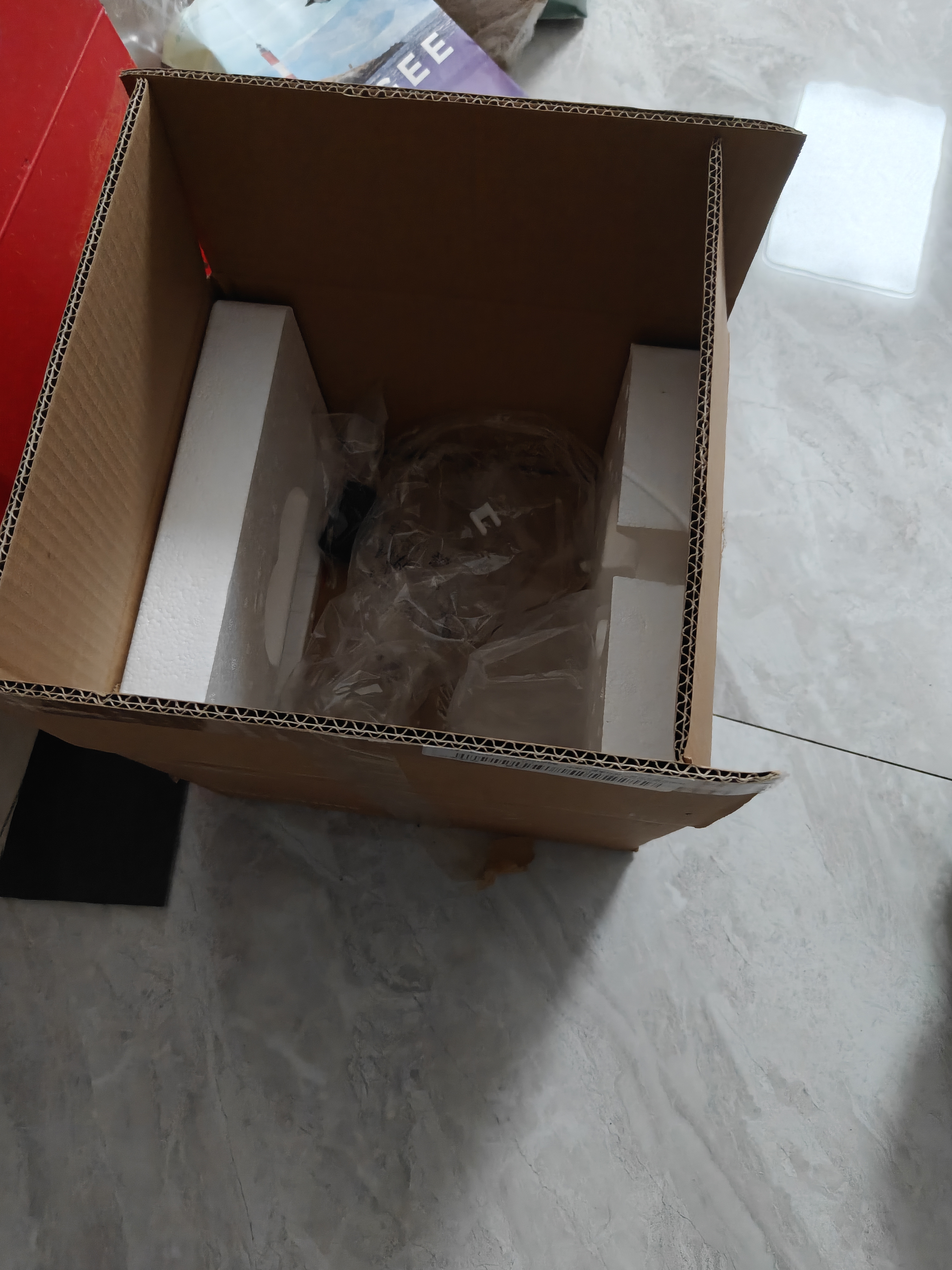 德尔玛（Deerma）【2026新品】绿光双尘杯除螨仪CM985 17Kpa吸尘器 紫外线99.9%除螨率家用手持床宝 拍打大吸力 实拍图