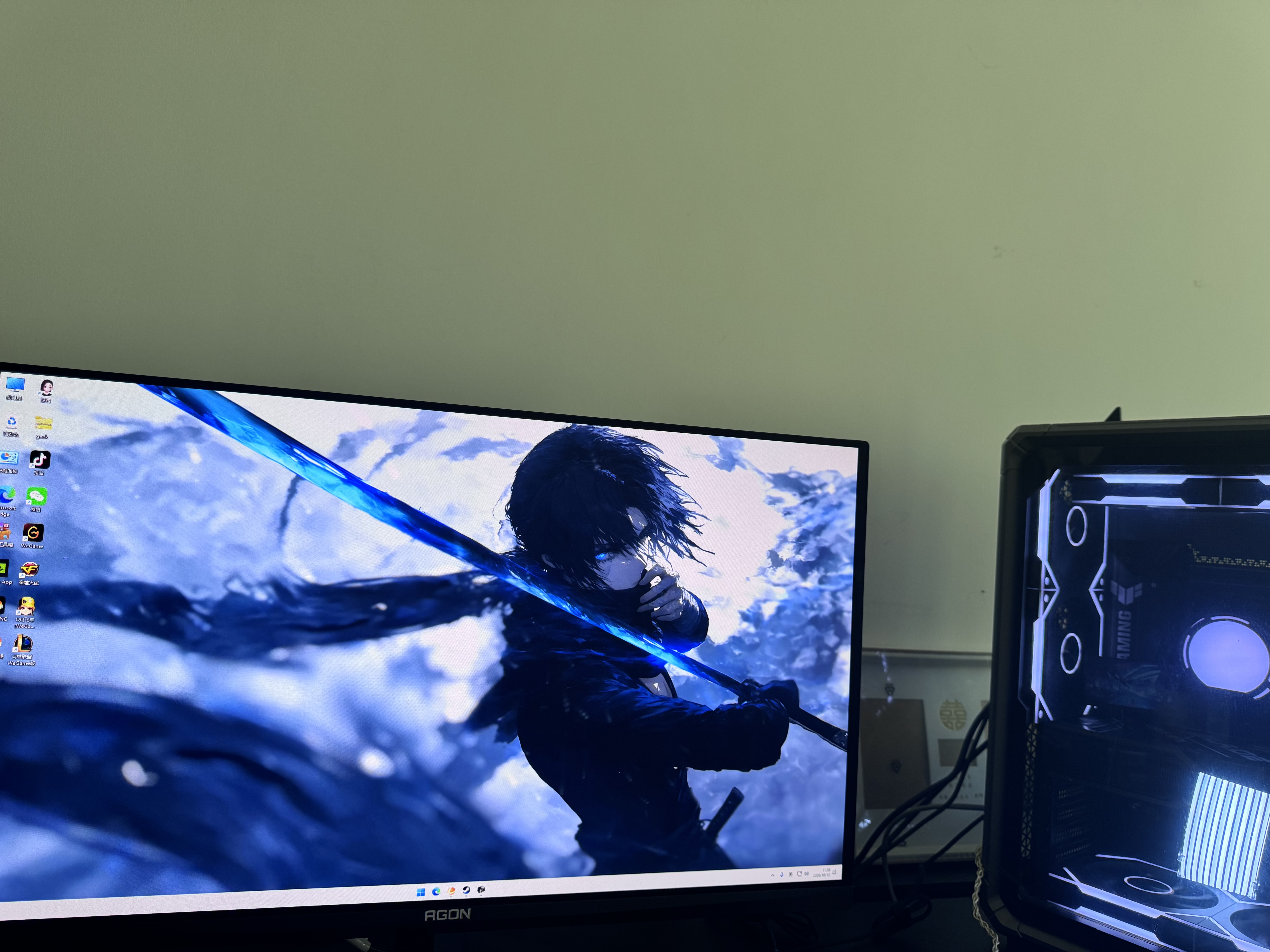AOC爱攻昊天27英寸2K OLED 320Hz五层堆叠 BlackAR镜面抗反抗眩 色准王HDR500电竞显示器AG277QSD 实拍图