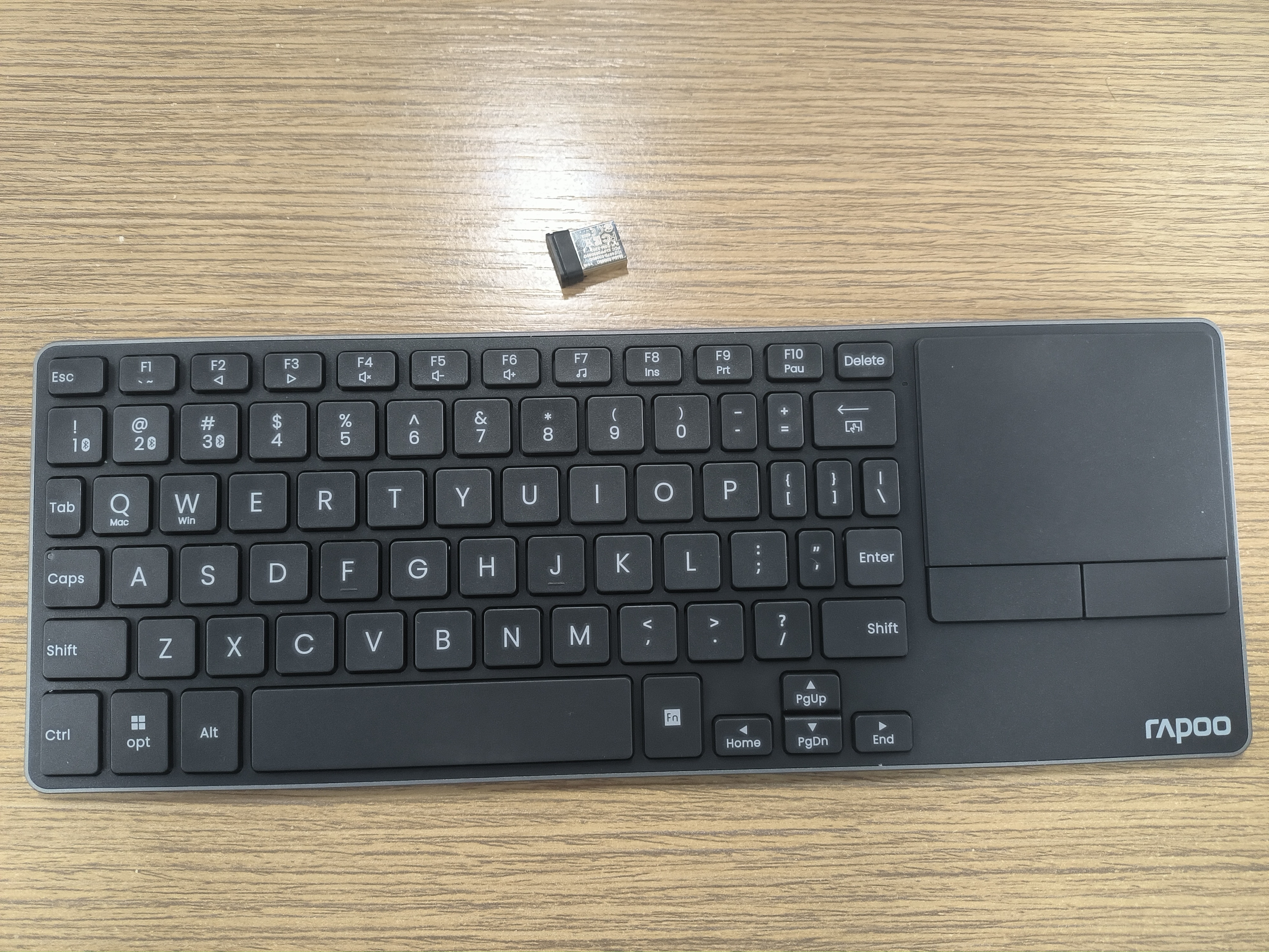 雷柏（Rapoo）E900T触控键盘 73键无线/蓝牙多模刀锋超薄办公键盘大尺寸触控板多快捷手势支持Windows/macOS深灰 实拍图
