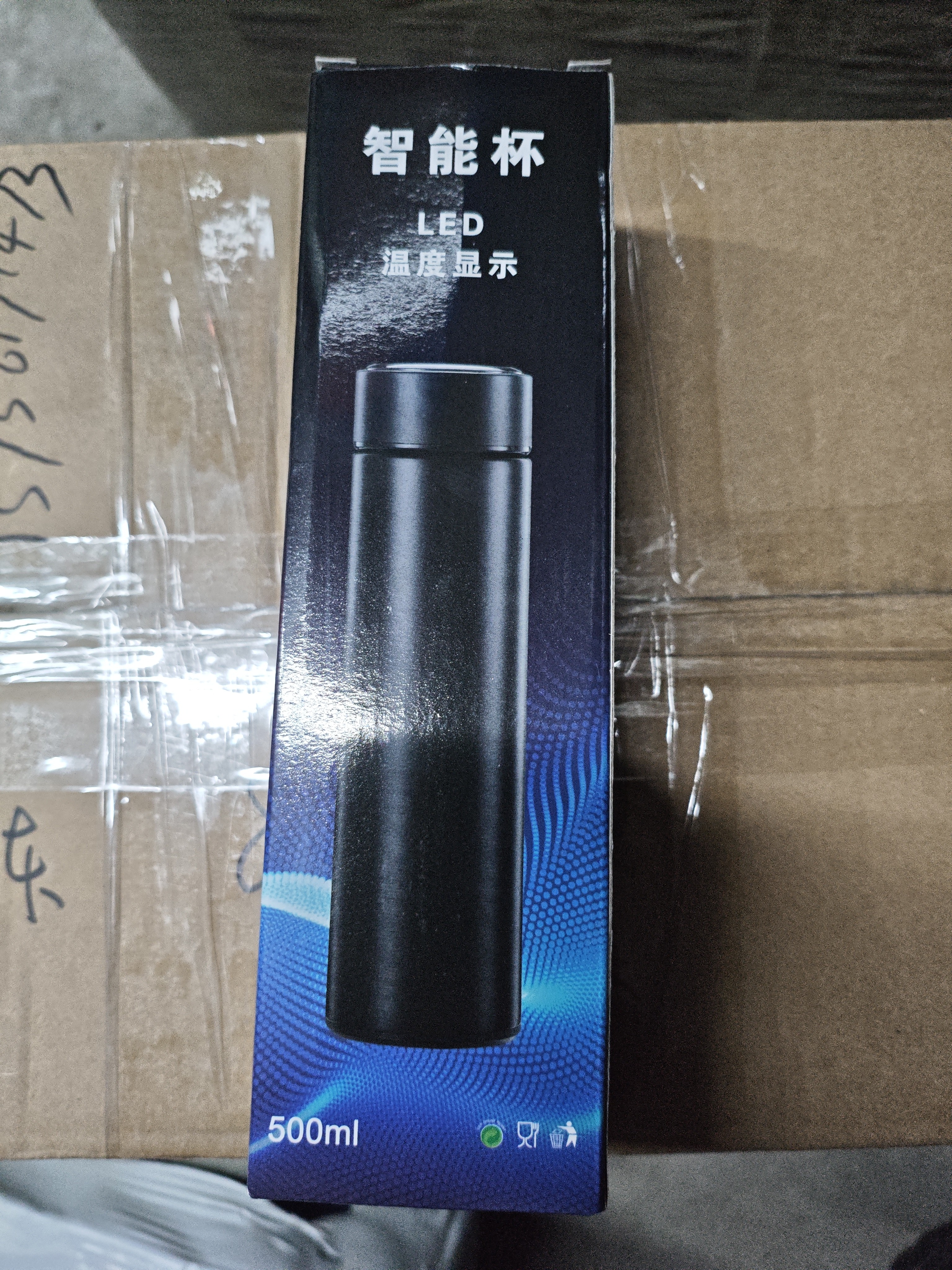 【京东物流配送】智能显温保温杯不锈钢高颜值保热保冷 优雅白480ml304 实拍图