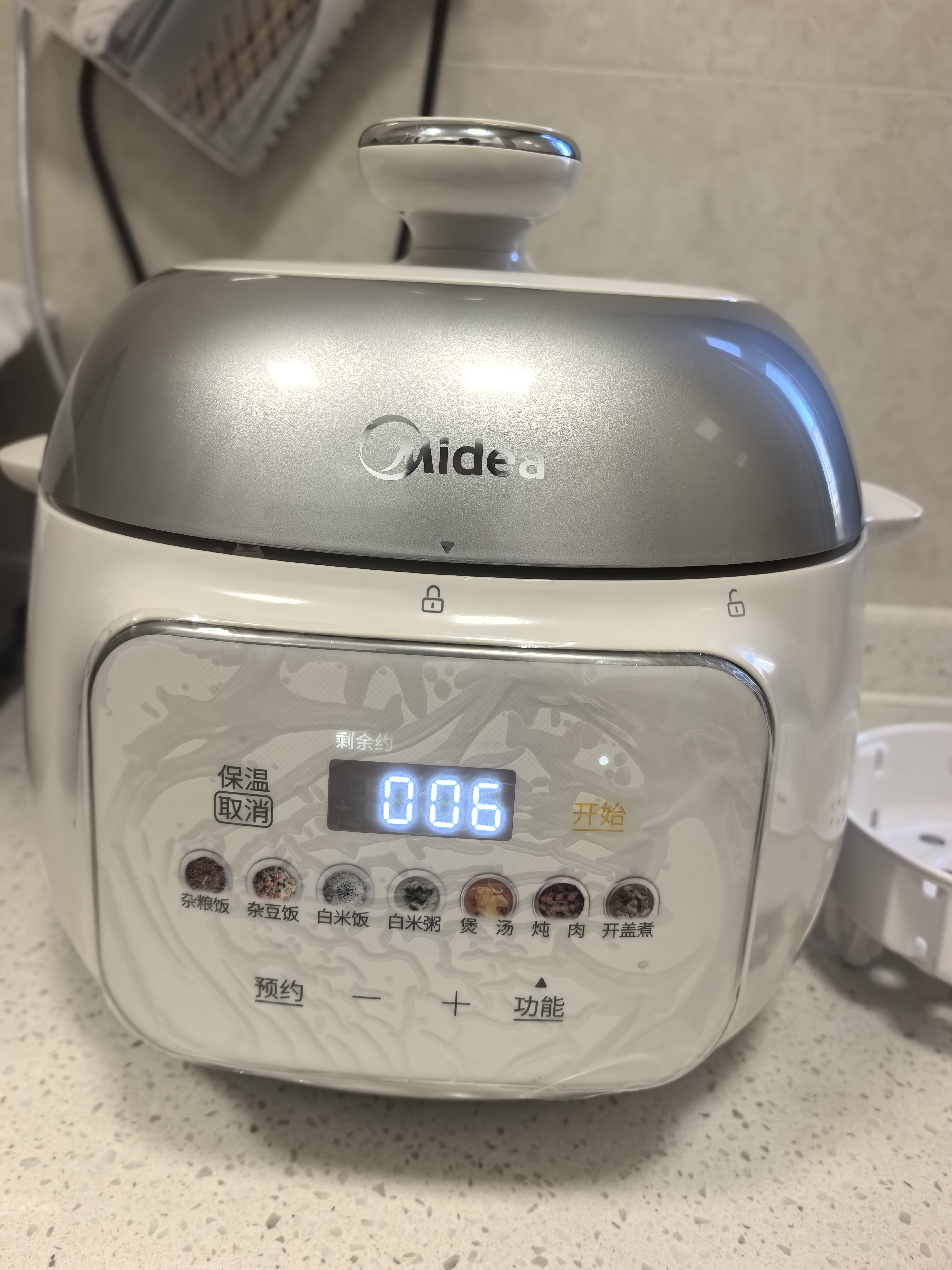 美的（Midea）有钛0氟 电压力锅3L 电高压锅电饭煲抗菌家用3-4人电饭锅多功能一体2026新款开盖火锅煮锅C3940 实拍图
