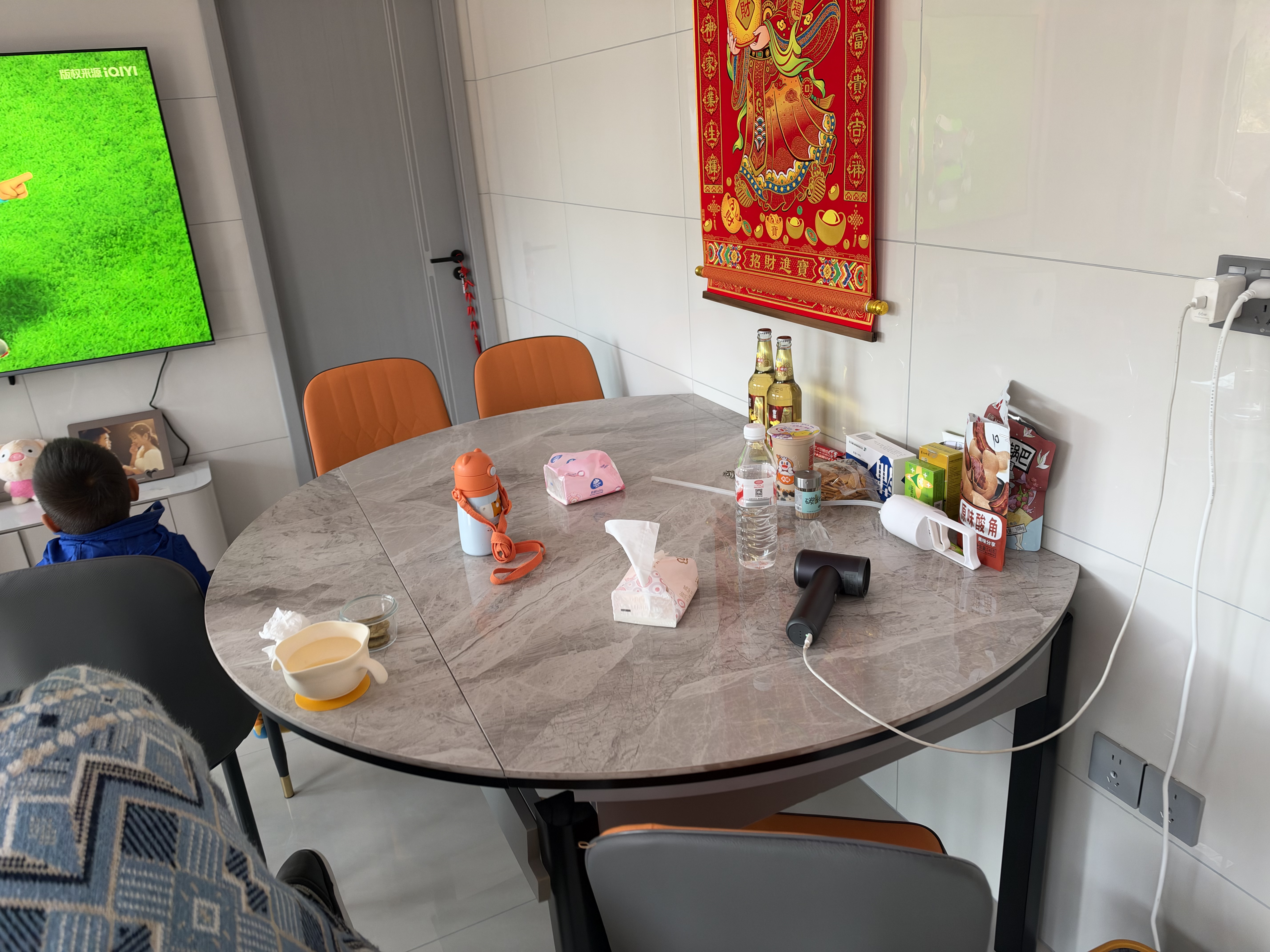 梓屋餐桌家用加厚岩板餐桌椅组合方圆两用餐桌813#1.5米桌+101皮椅*6 实拍图