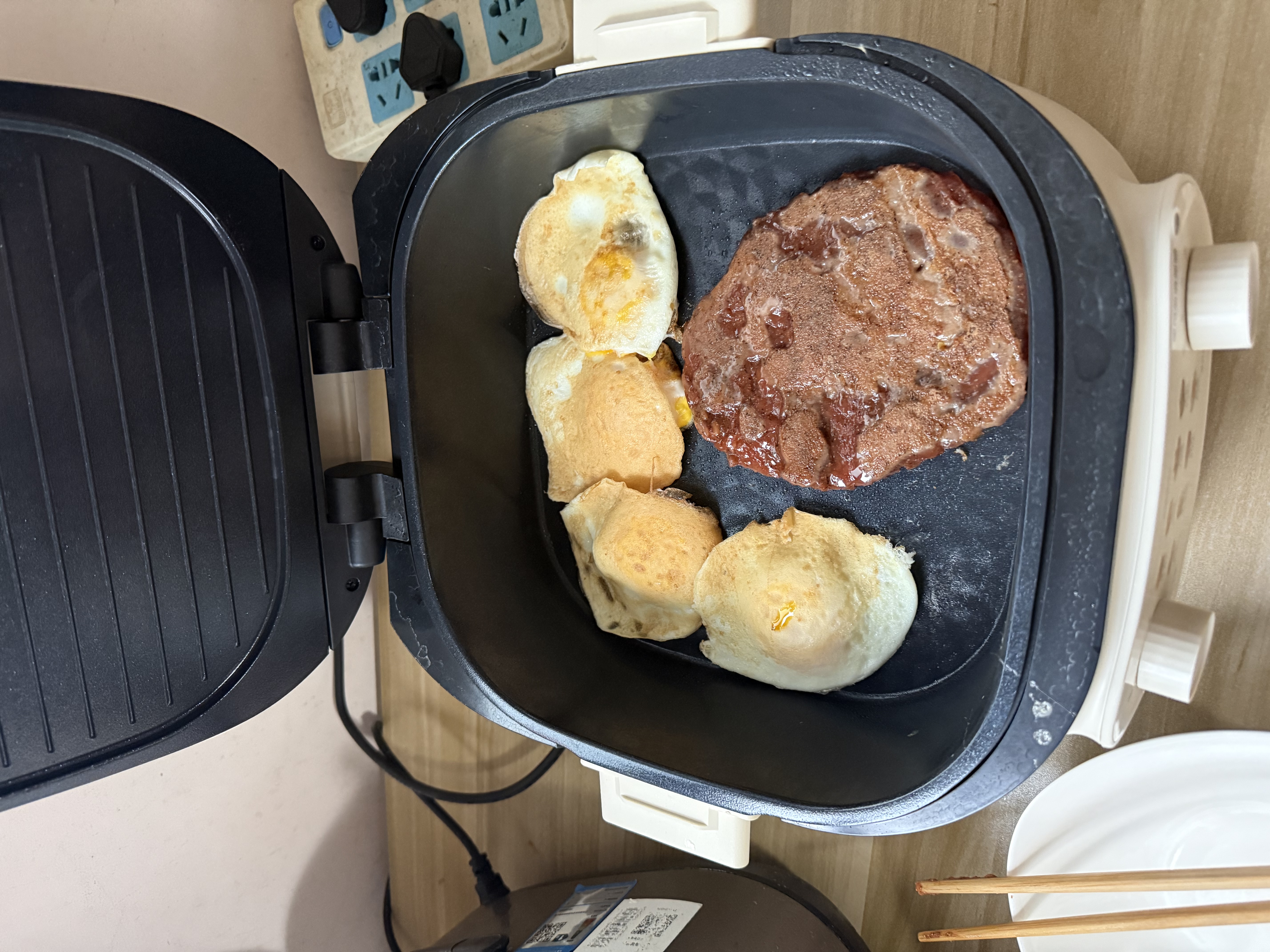 美的（Midea）电饼铛 电饼档家用上下可拆 电蒸锅煮锅火锅 煎饼烙饼锅 0氟钛陶早餐机75mm双旋火力可调 JKC2875 实拍图