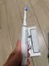 欧乐B德国进口电动牙刷成人iO3plus专业护龈刷刷头*2白 生日礼物男士礼物价格保护新婚礼物（包装随机） 实拍图