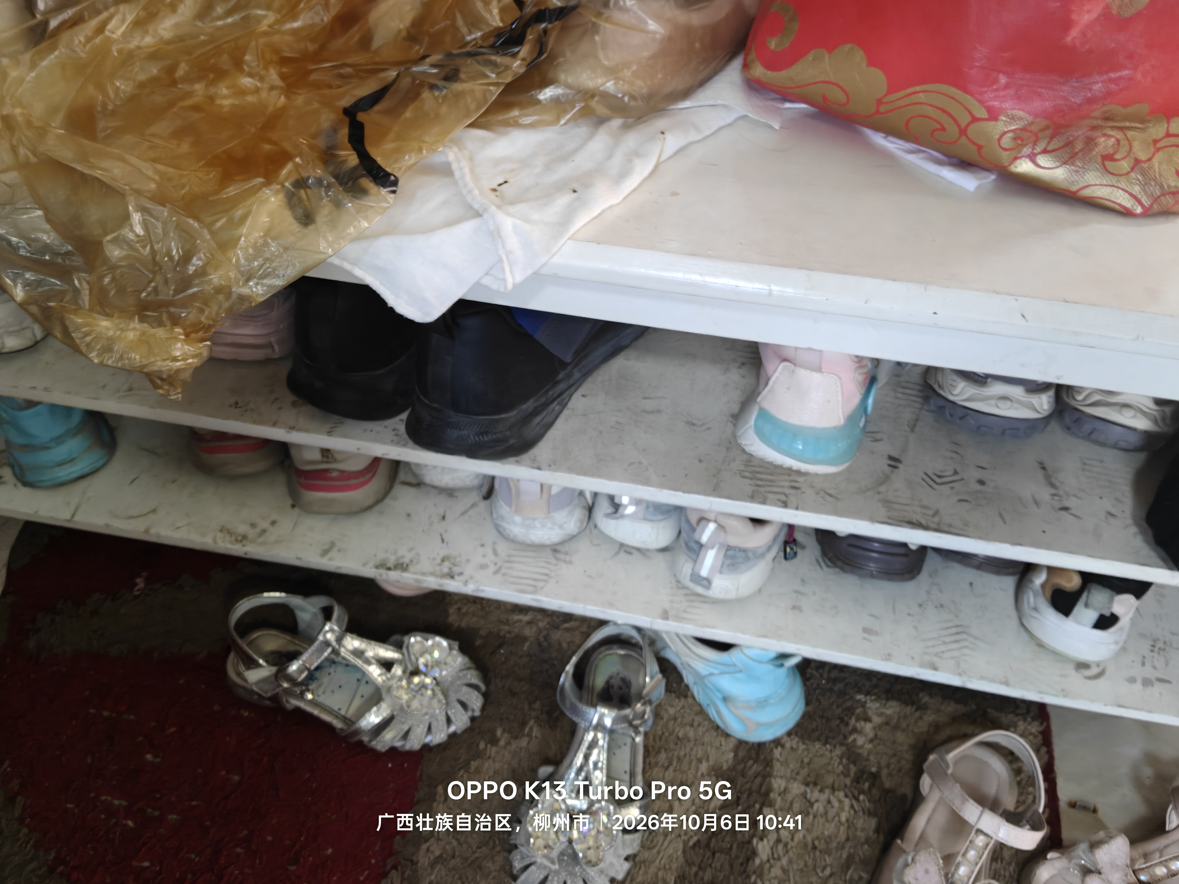 特步运动鞋男鞋跑鞋秋季皮面防水轻便减震软底跑步鞋休闲鞋子男士黑色 实拍图