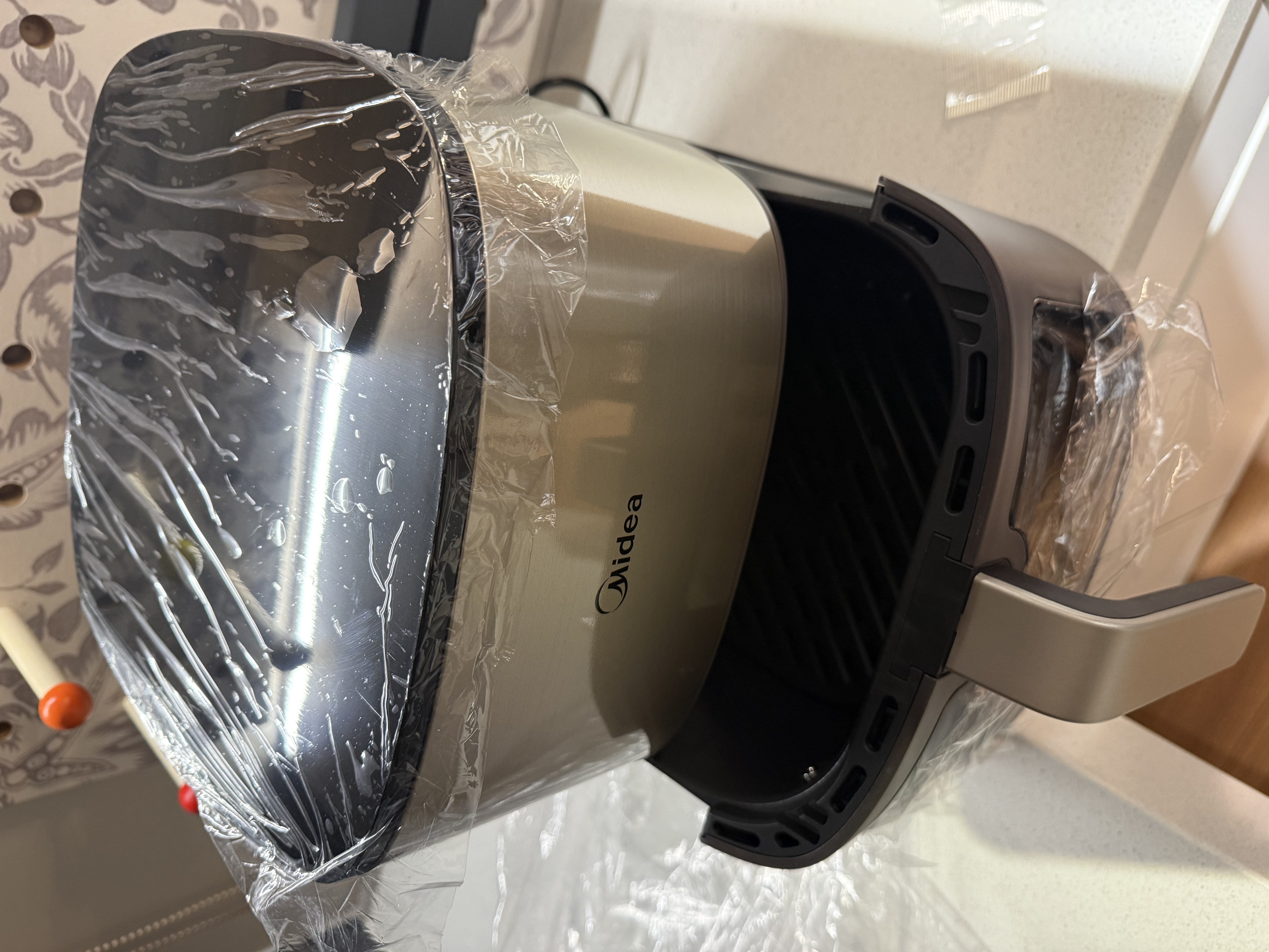 美的（Midea）空气炸锅美的蒸烤一体机小家电 家用0氟大容量6.5L 炎烤免翻面多功能 双热源金属内腔KZC6502 实拍图