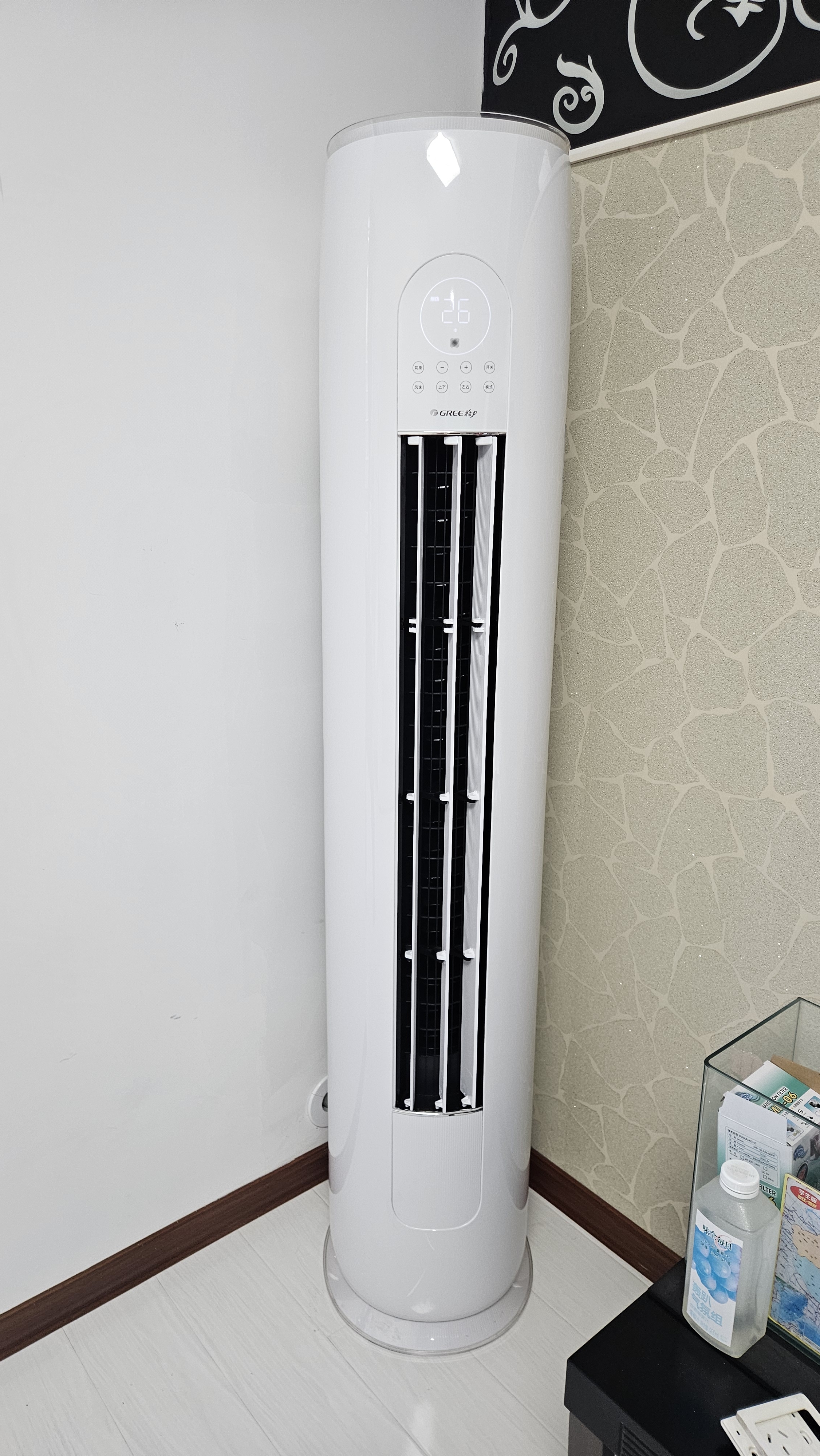 格力空调 天仪2匹【外机7㎜双排纯铜管】新一级能效 变频 立柜式 客厅 省电节能柜机 国家补贴 实拍图