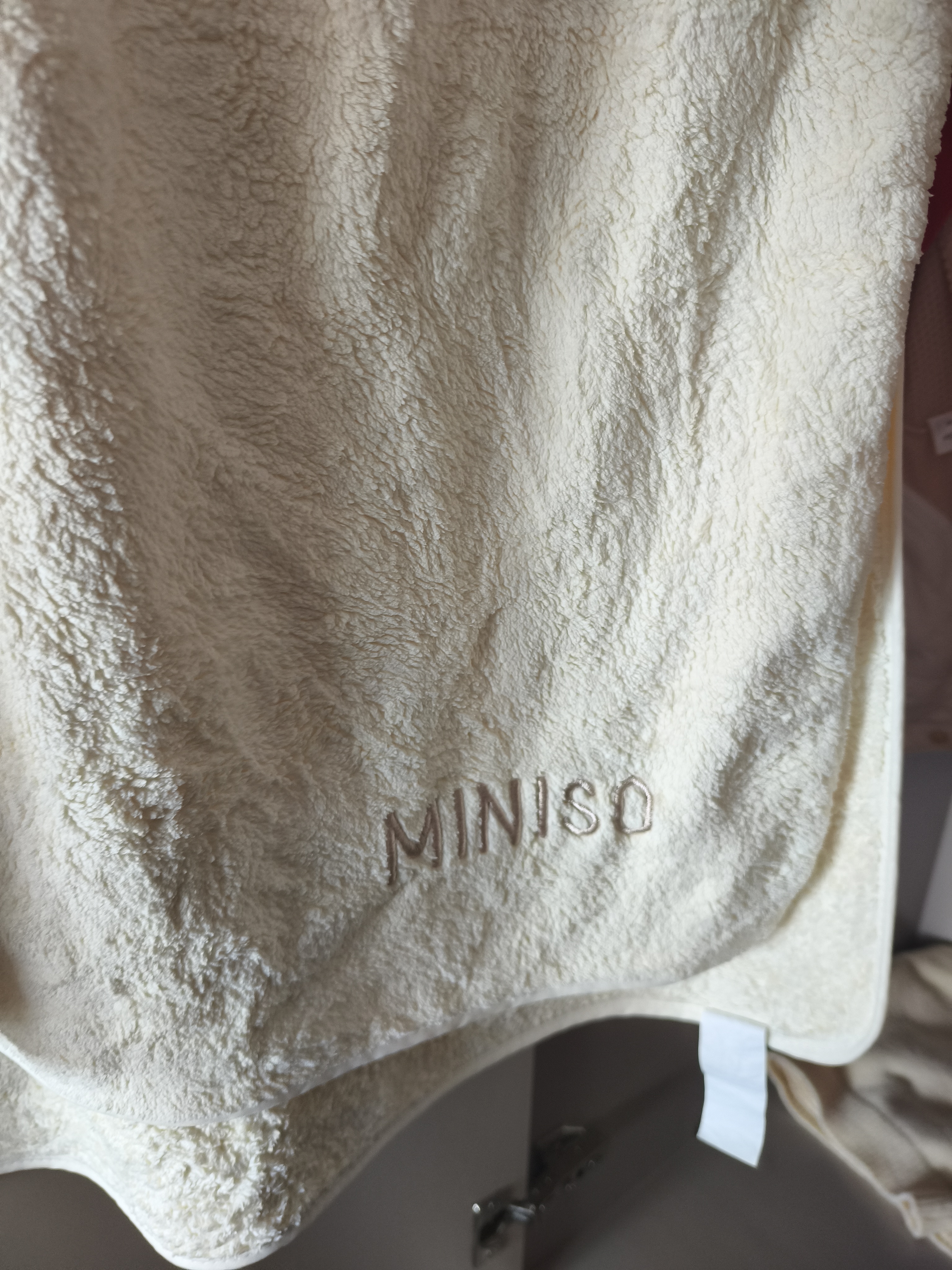 名创优品（MINISO）浴巾家用女比纯棉全棉吸水成人抗菌毛巾男洗澡柔软不掉毛裹巾米白 实拍图