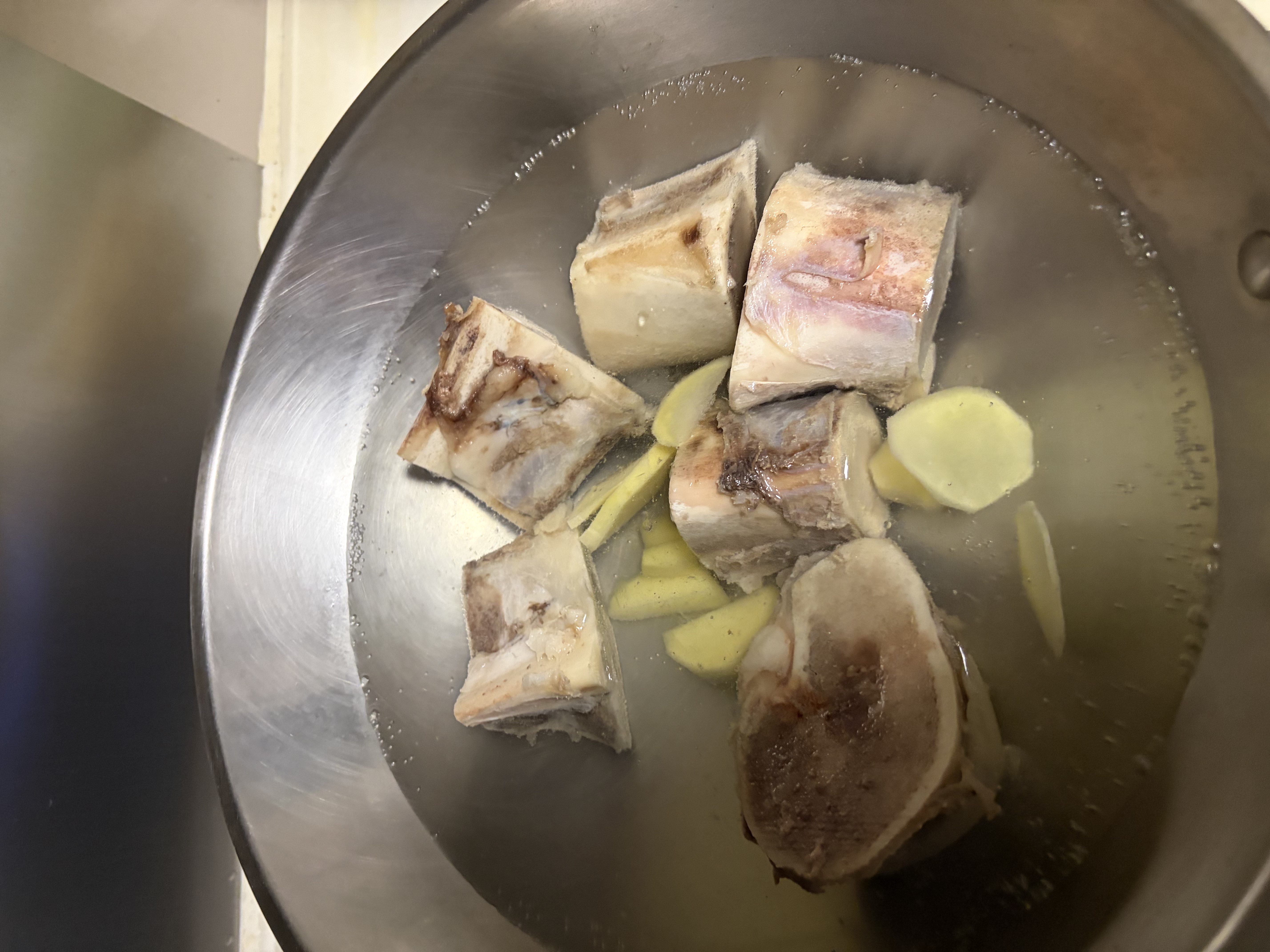 往来白丁 内蒙古原切牛棒骨2斤净重 牛腿骨髓筒骨头生鲜锡纸烧烤熬汤食材 实拍图