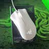 雷蛇（Razer）炼狱蝰蛇标准版有线鼠标 人体工学  电竞游戏 右手通用型 吃鸡/LOL/CS GO游戏鼠标 白色 实拍图