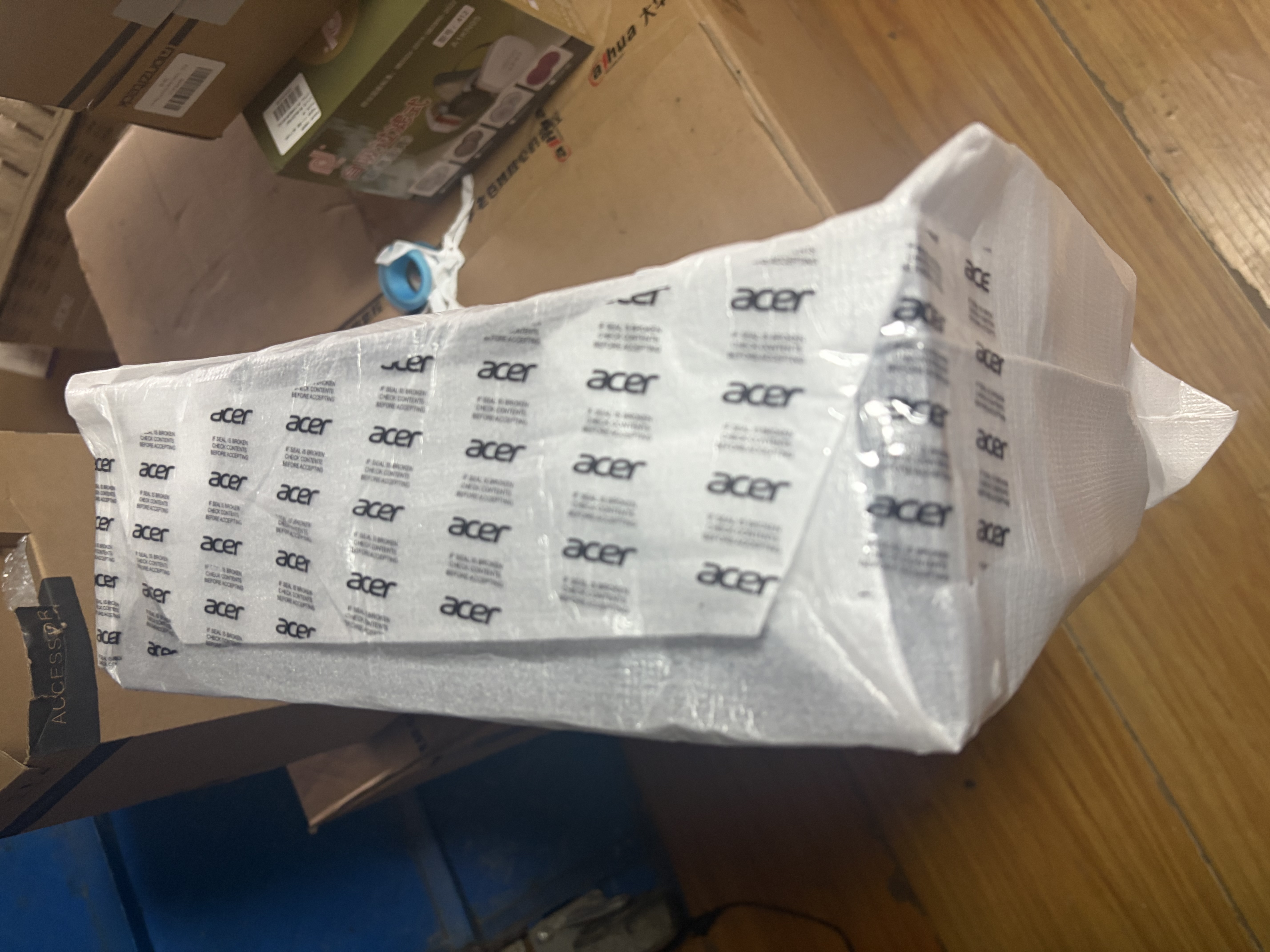 宏碁（acer）商祺X2270 商用办公台式电脑台式机主机 (i3-N355-8G 512G Win11) 24.5英寸套机 实拍图