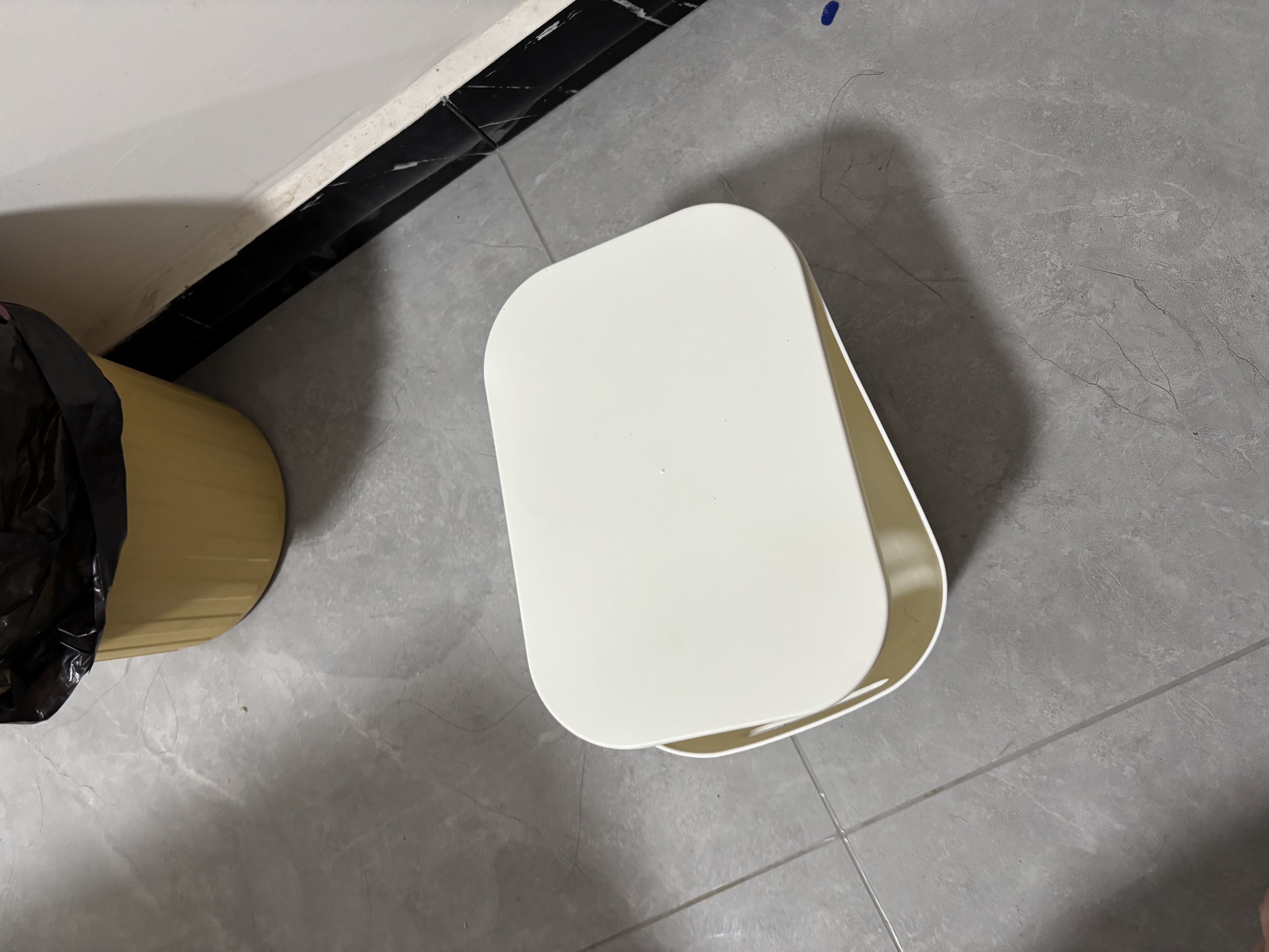 晟旎尚品杂物收纳盒家用零食玩具桌面储物盒玩具零食整理筐整理箱收纳箱 大号加高加厚【2只装】带盖 白色 实拍图