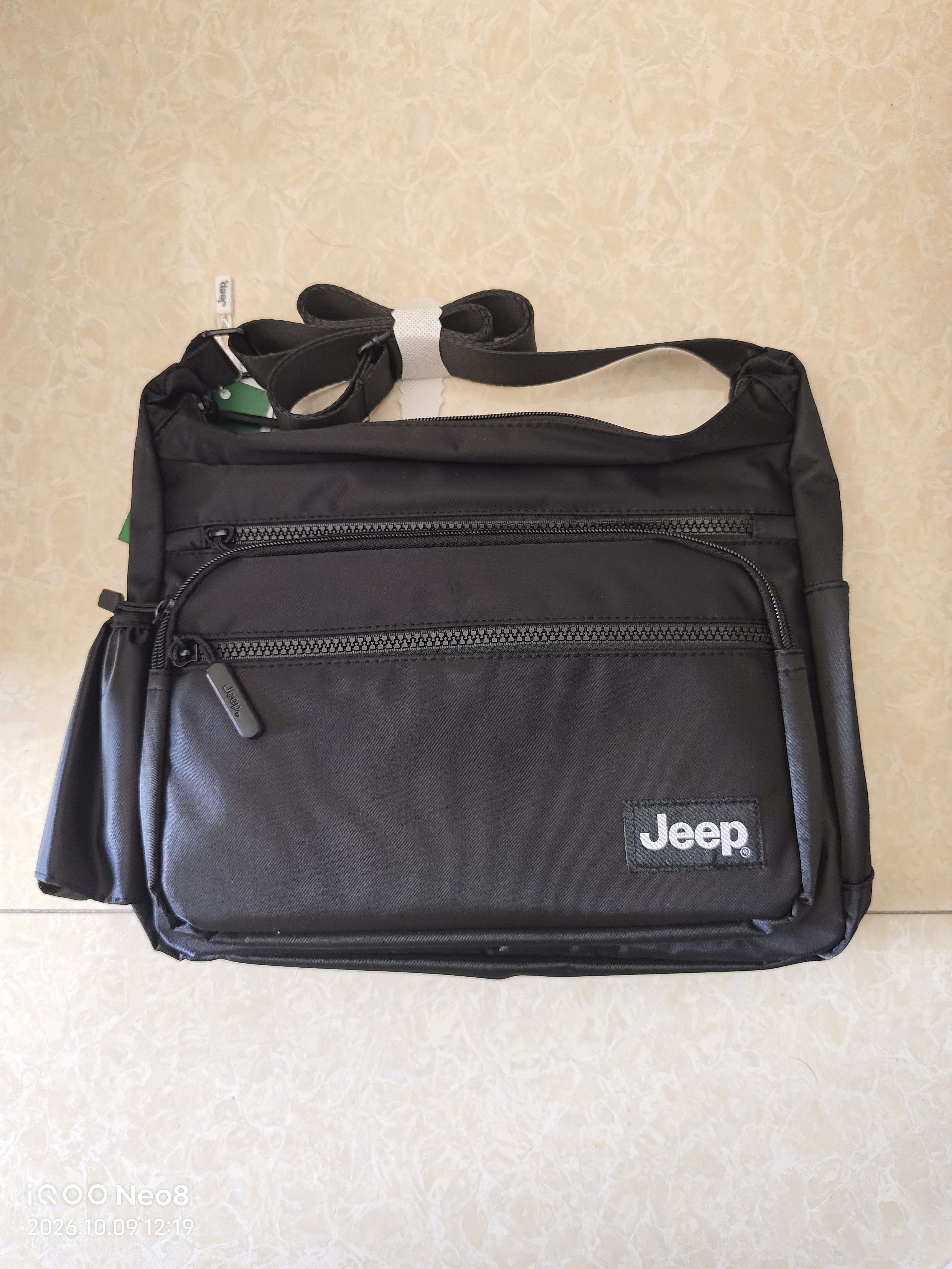 JEEP男士斜挎包大容量单肩包高端背包通勤休闲多功能邮差包轻奢旅行包 实拍图