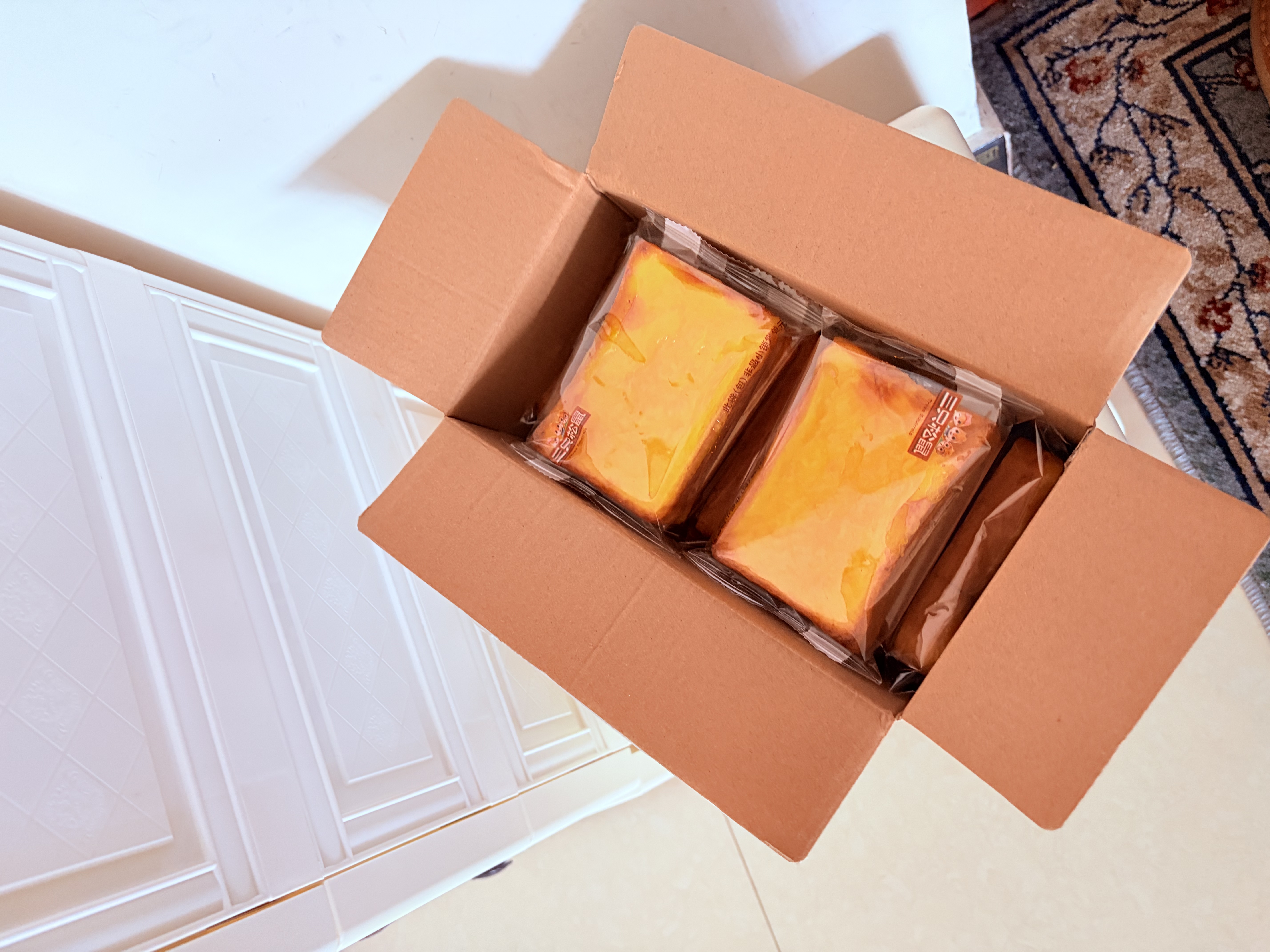 三只松鼠厚岩烧乳酪吐司520g/箱 吐司面包手撕代餐零食点心早餐箱装 实拍图