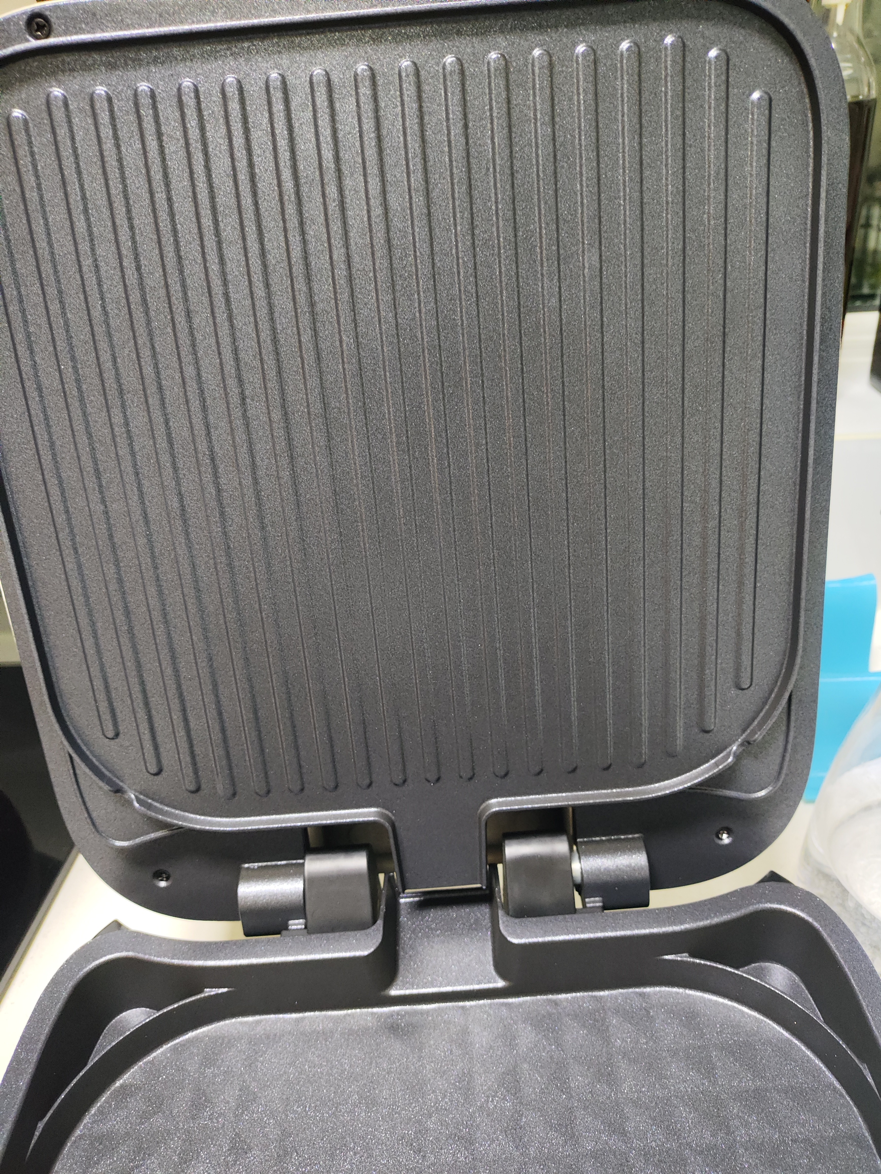 美的（Midea）电饼铛家用下盘可拆洗大火力三明治早餐机煎烤锅 方形双面加热加深大尺寸升级蒸汽烙饼烤肉锅28J51 实拍图