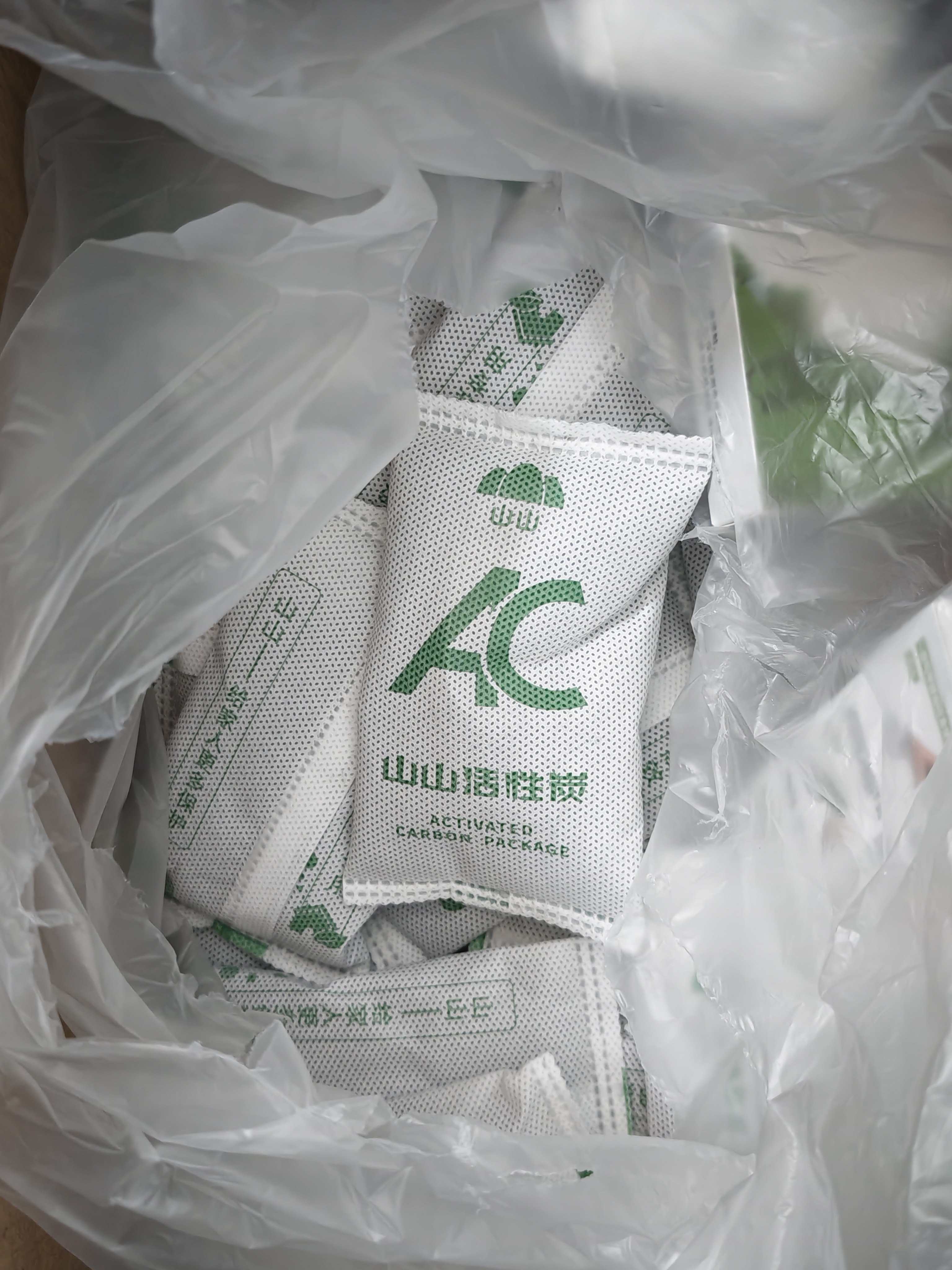 山山活性炭除甲醛新房装修除异味15kg大容量衣柜适用纳米级微孔 实拍图
