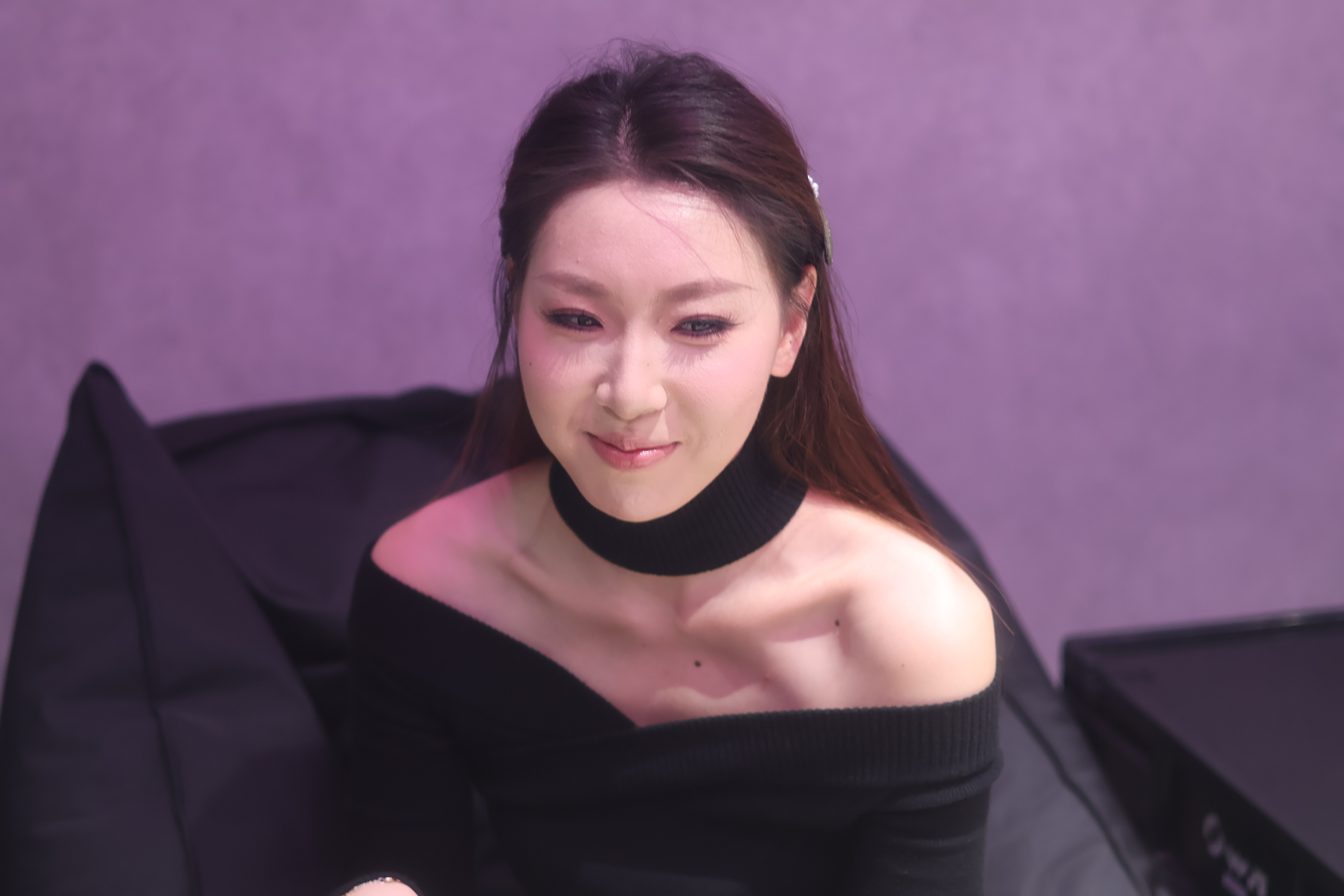 佳能（Canon）r50入门微单相机 小痰盂人像镜头 Vlog拍摄 4K高清视频 自拍照相 学生旅行家用 扫街旅拍套装 实拍图