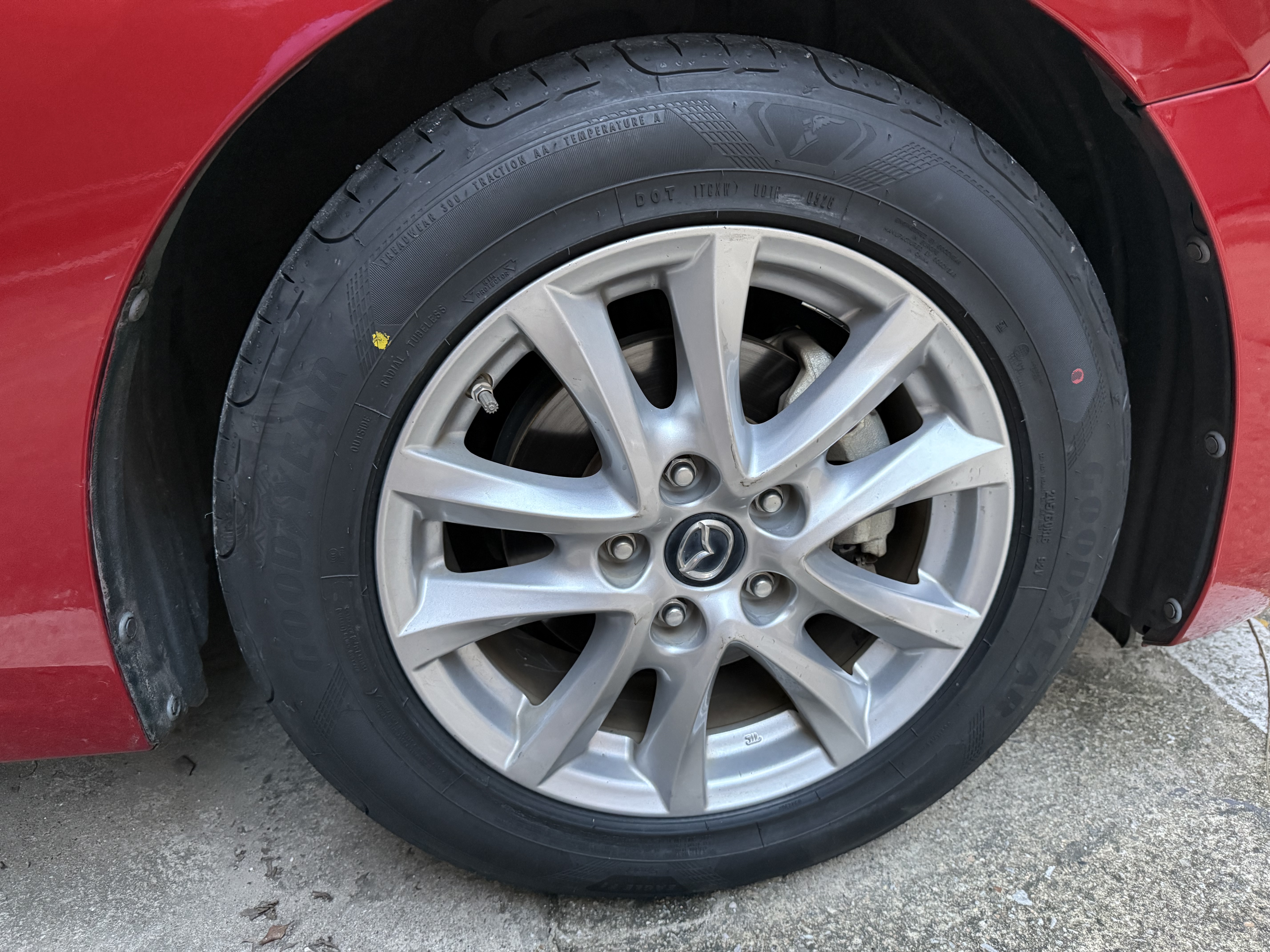 固特异（Goodyear）汽车轮胎205/60R16 92V 鹰驰F1酷跑 适配 轩逸/新福克斯 御乘升级 实拍图