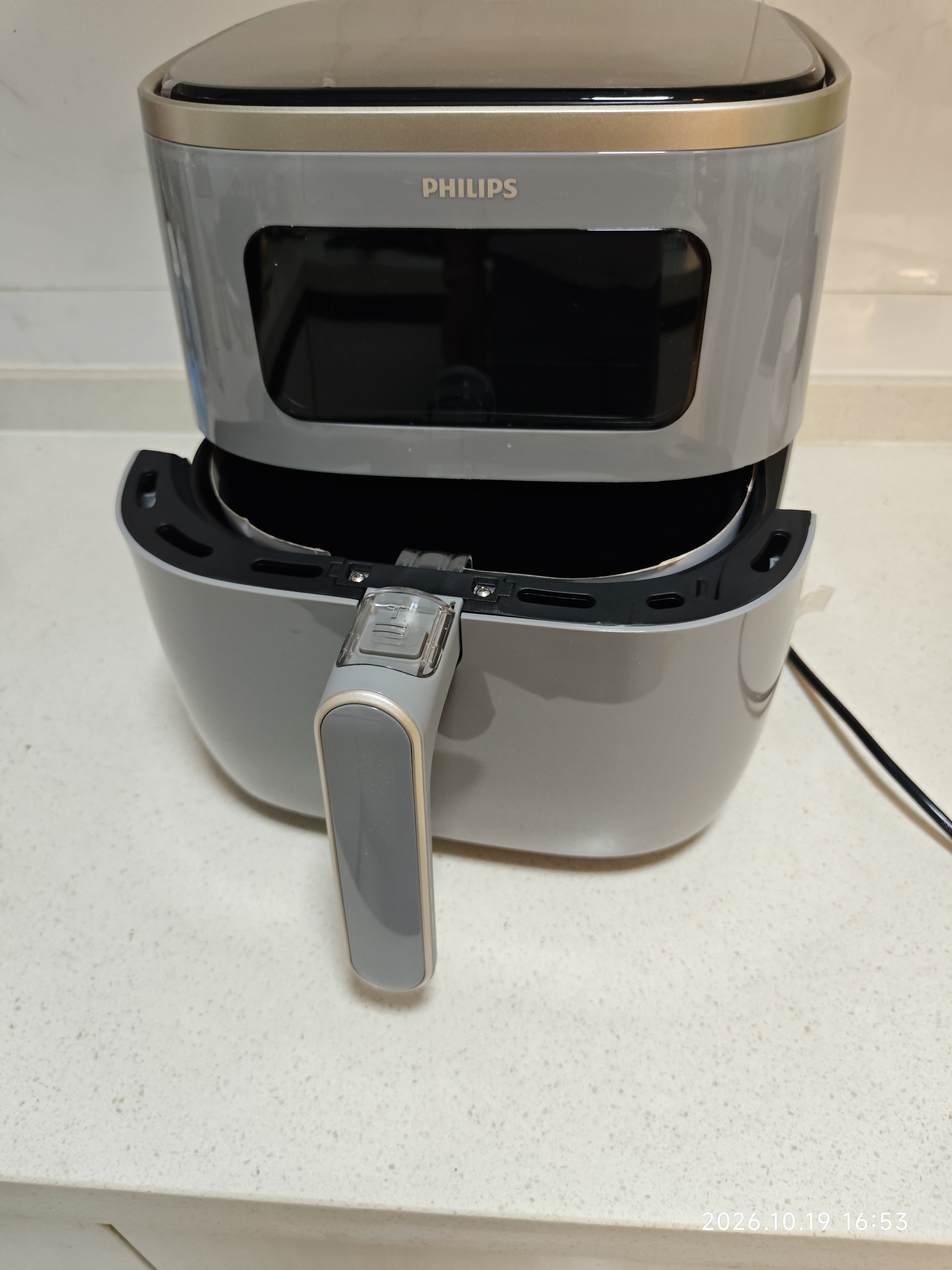 飞利浦（PHILIPS）【26首发升级新品】0氟含钛空气炸锅家用可视窗口5.6L大容量多功能免翻面空气炸烤箱一体机HD9258 实拍图