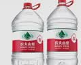 农夫山泉饮用水 饮用天然水5L*4桶 整箱装 桶装水塑膜随机包装 实拍图