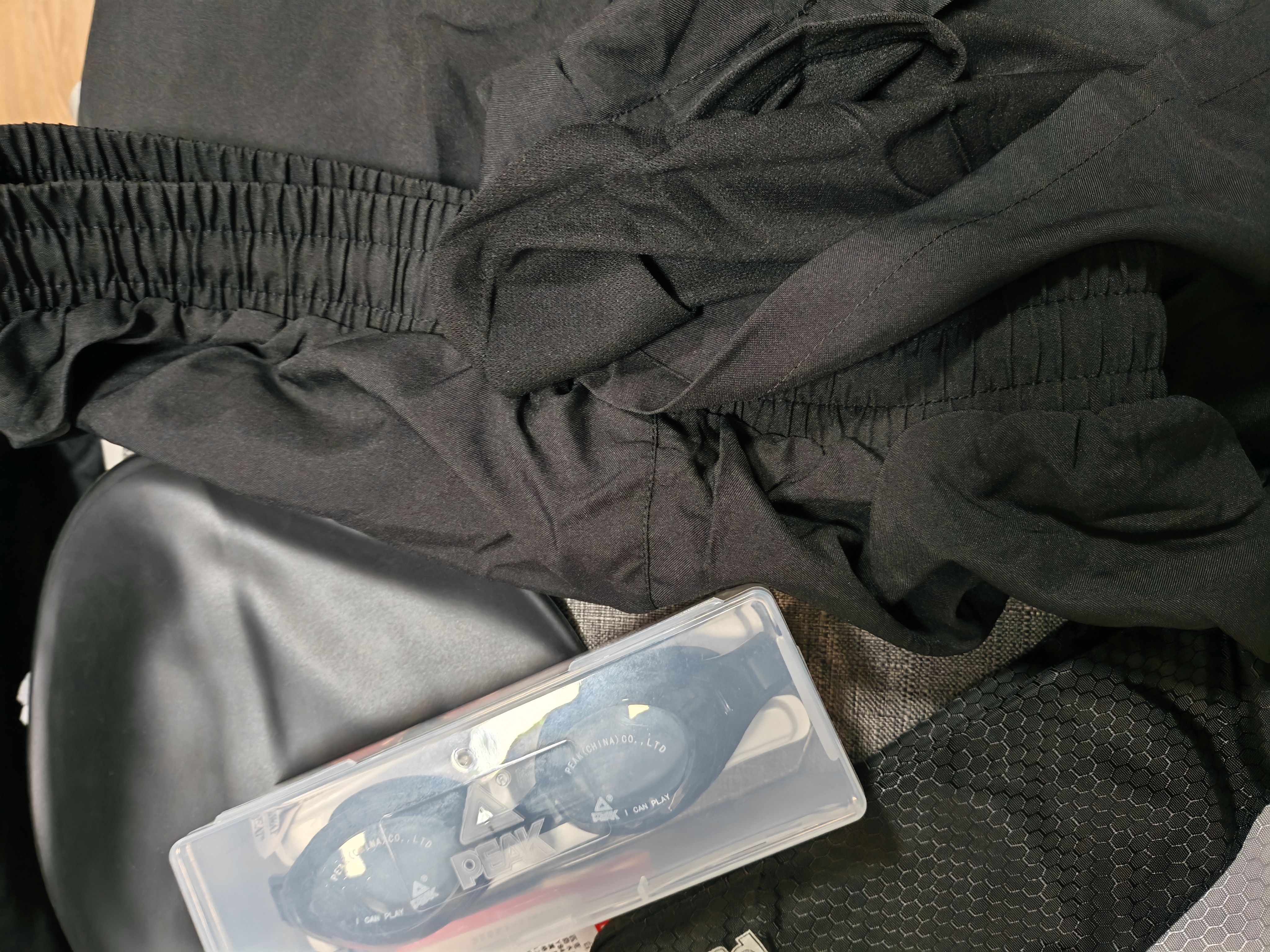 匹克泳裤男游泳镜防雾大框泳帽耳塞旅行温泉泳衣男套装游泳装备L 实拍图