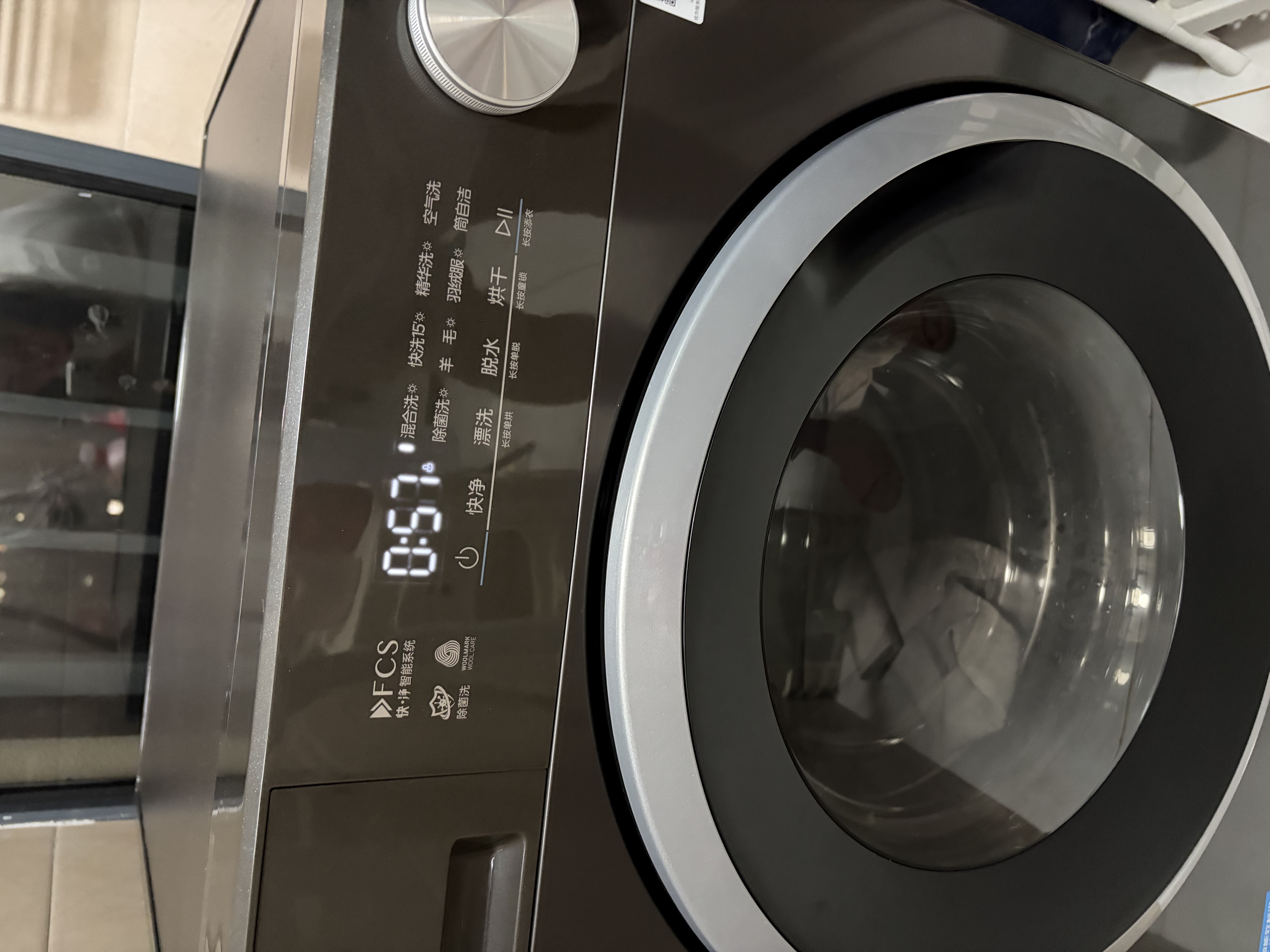 美的（Midea）滚筒洗衣机全自动国家补贴 家用10/12公斤单洗/洗烘一体机 一级能效节能变频除菌除螨 以旧换新 【新品12KG带烘干V56】羽绒云朵烘 滚筒洗烘 实拍图