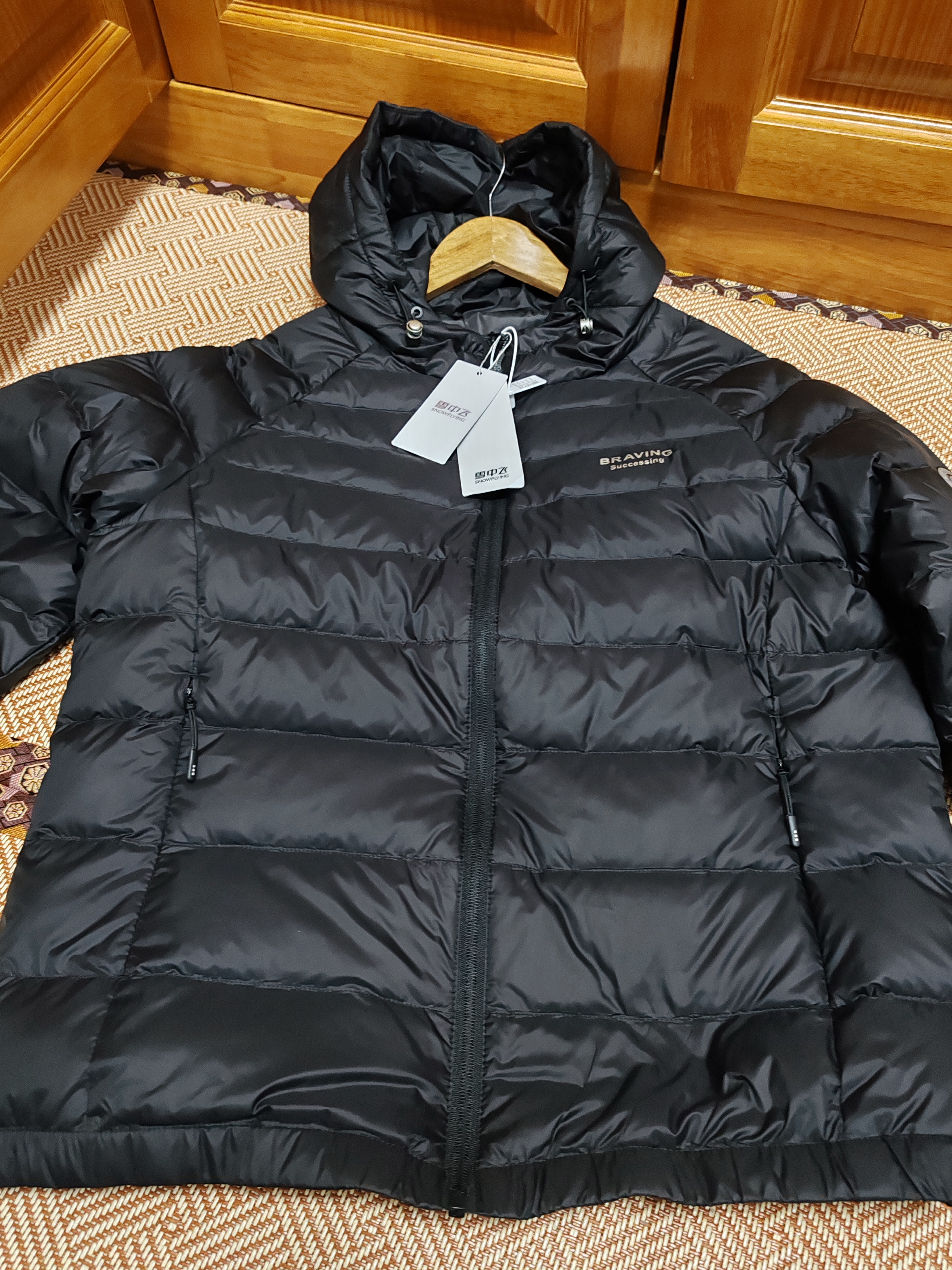 雪中飞90绒轻薄羽绒服男女同款连帽时尚休闲秋冬保暖情侣外套男175 实拍图