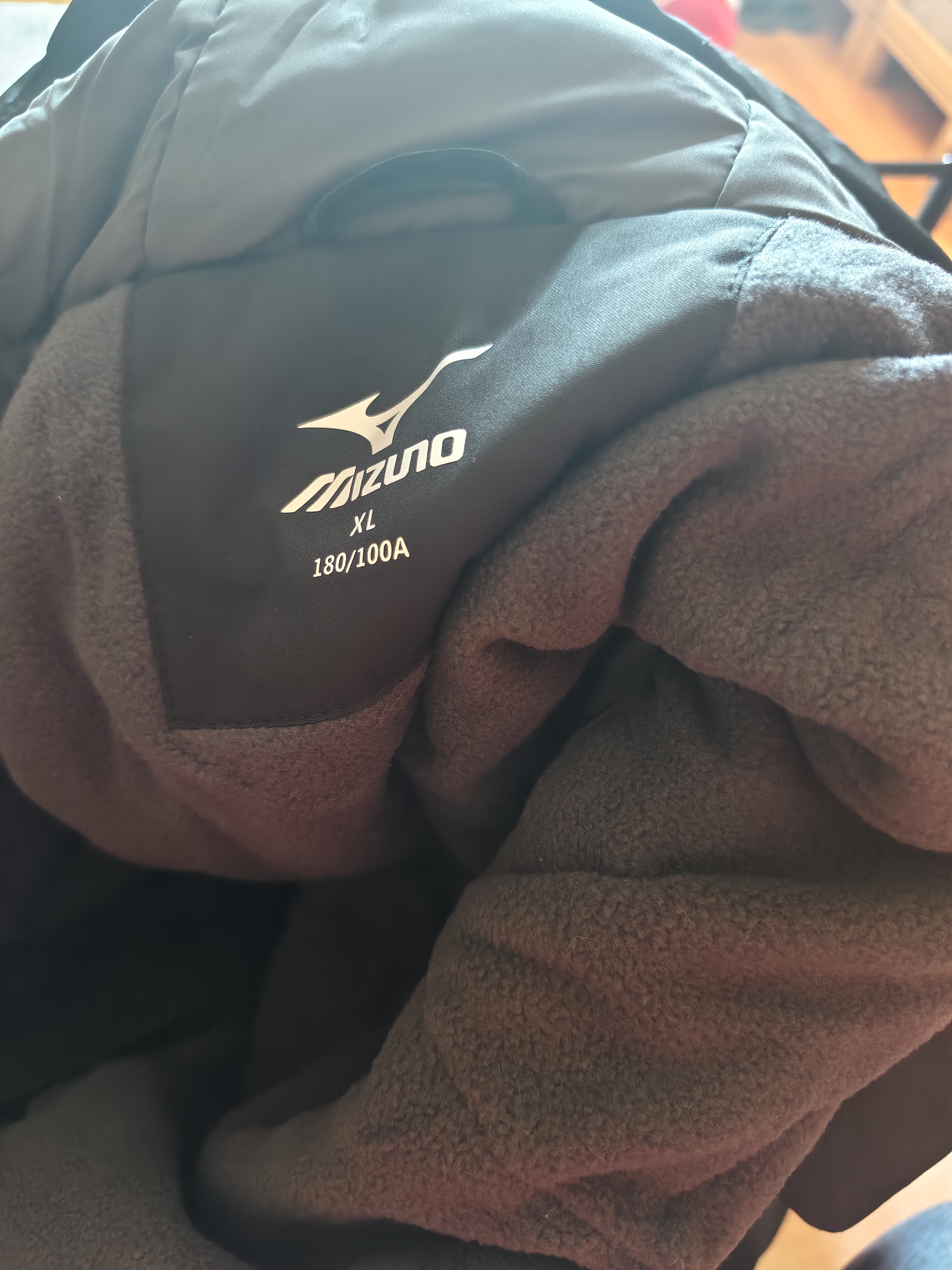 美津浓（MIZUNO）户外夹克男连帽梭织透气冲锋衣加绒加厚加棉外套男上衣休闲风 实拍图