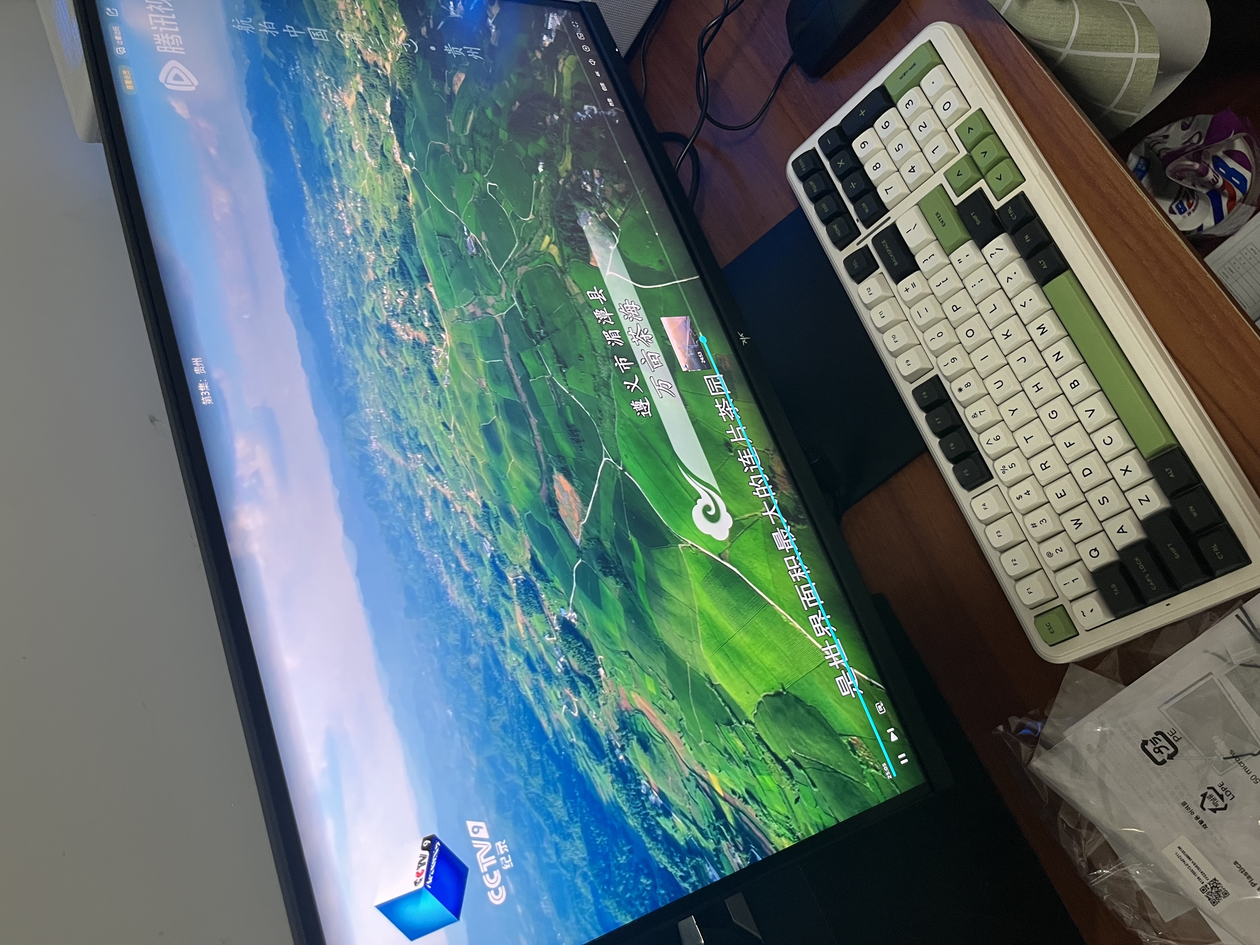 KTC 27英寸2K 220Hz 旋转升降 内置音箱FastIPS显示屏HDR400硬件护眼三角洲电脑显示器H27T22S-3 Pro 实拍图