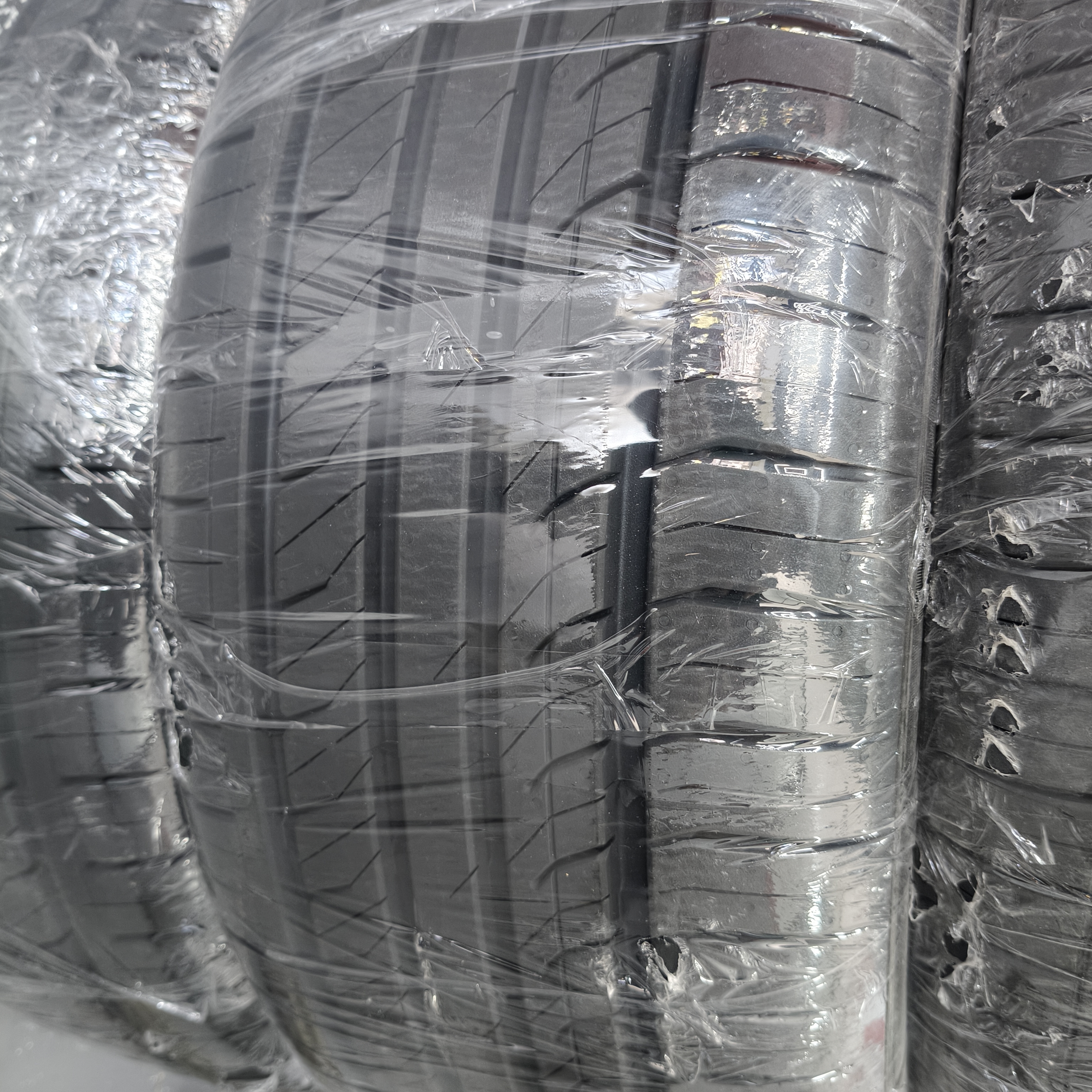 朝阳轮胎 汽车轮胎 225/45ZR17 94W C66 适配现代领动/雷凌/高尔夫 实拍图