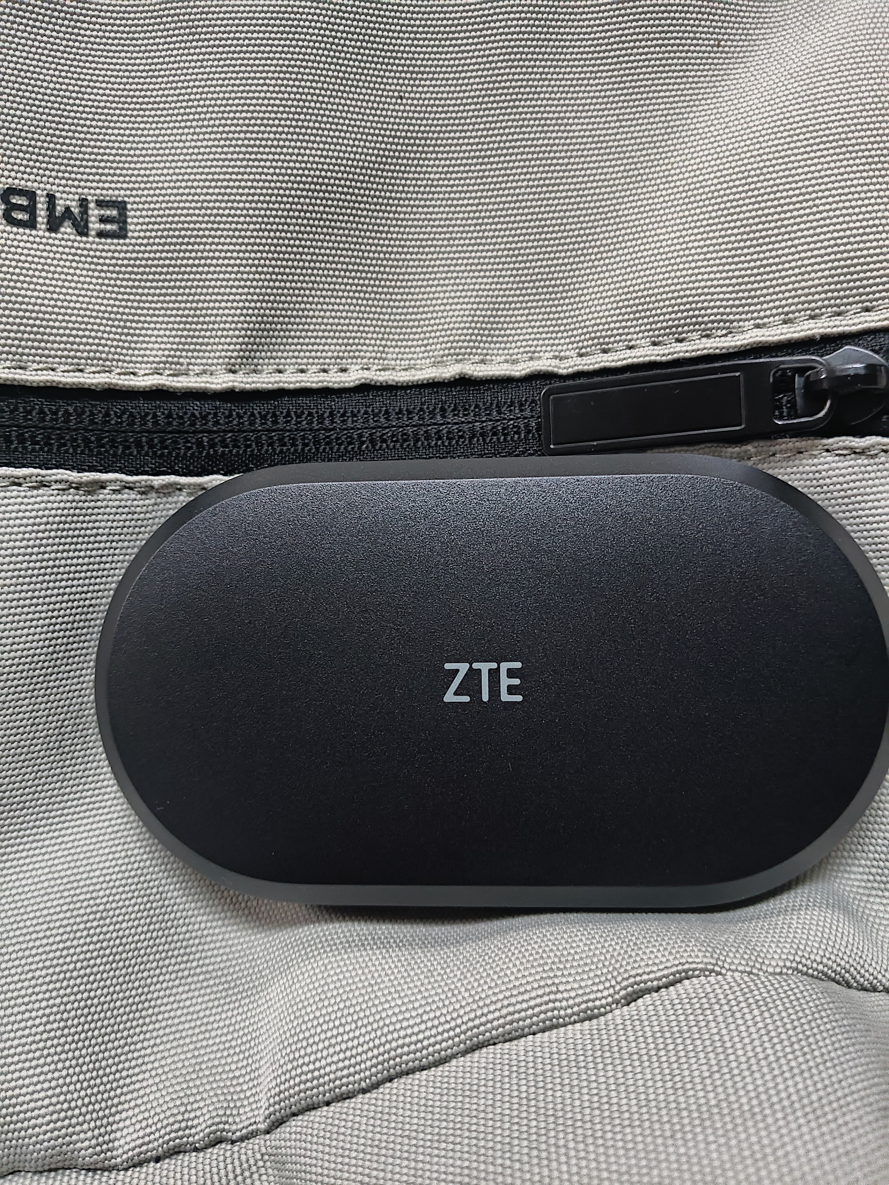 中兴（ZTE）U25 5G RedCap随身wifi6免插卡轻量化5G移动wifi无线网便携路由器热点笔记本电脑上网流量2026新款 实拍图