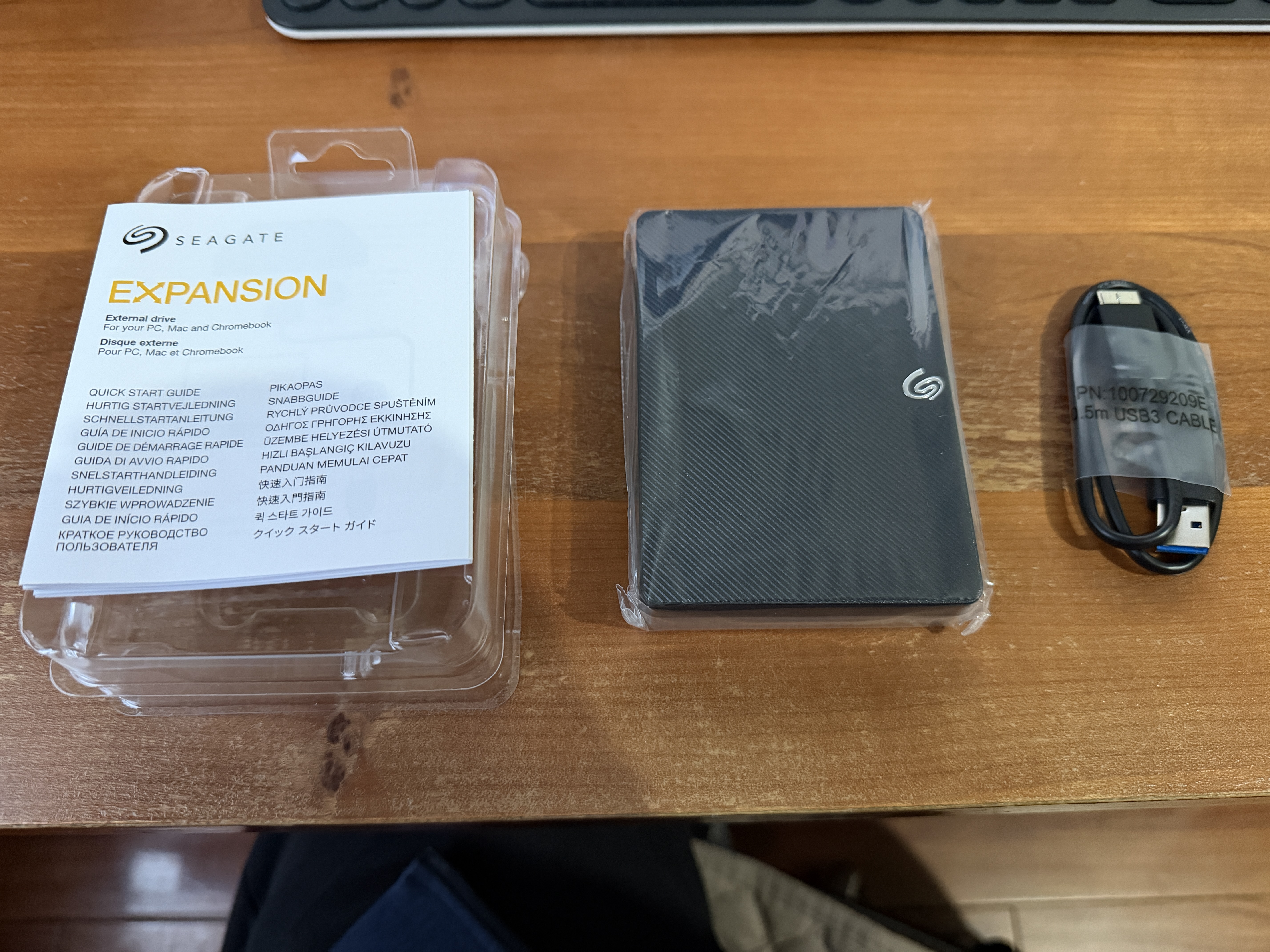希捷（SEAGATE）移动硬盘 4TB USB3.0高速 希捷睿翼 2.5英寸 机械硬盘 黑 大容量便携外接存储 数据恢复服务 实拍图