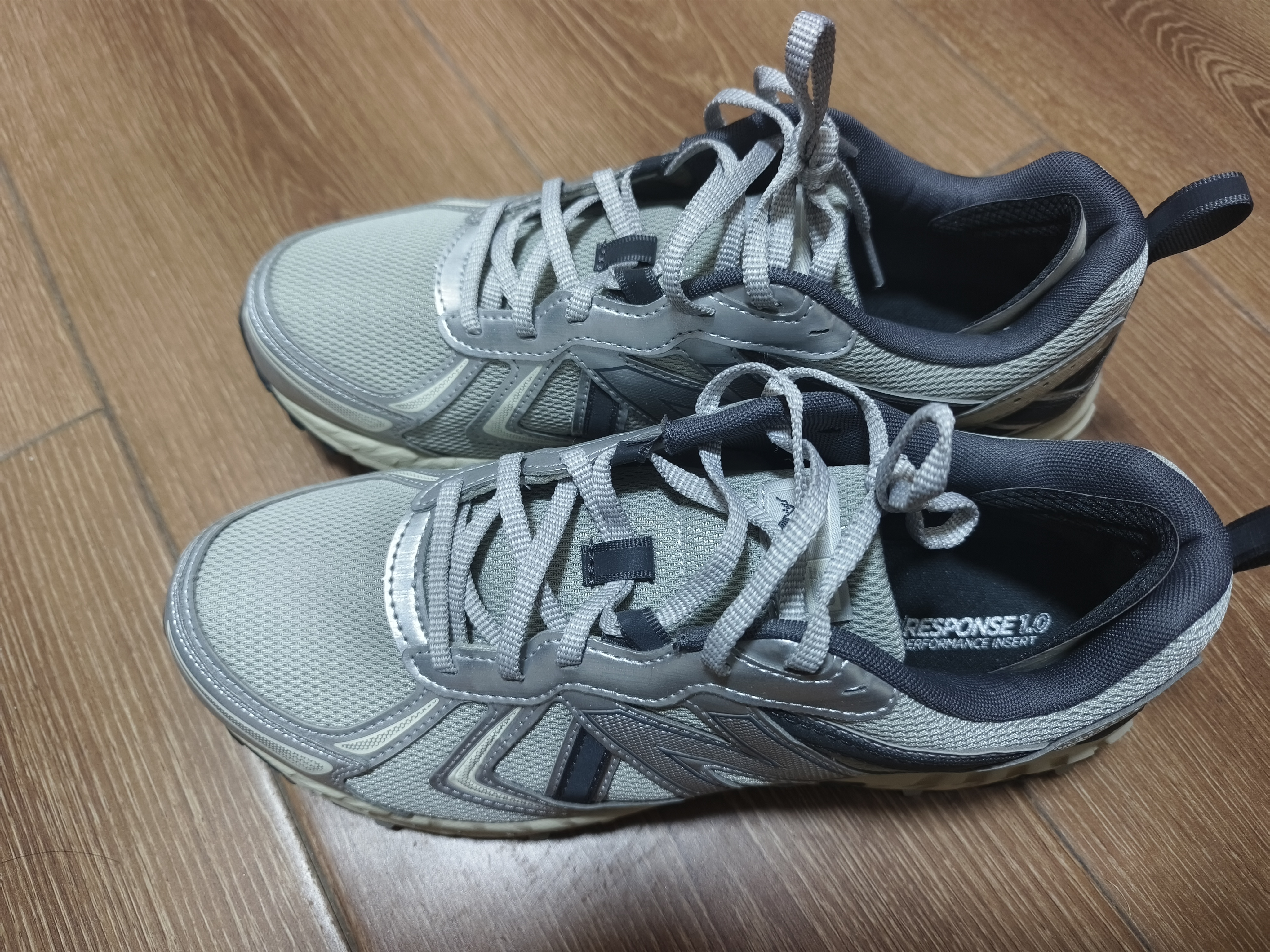 NEW BALANCE男女同款秋季耐磨透气越野跑步运动休闲鞋410系列MT410KR5 43 实拍图