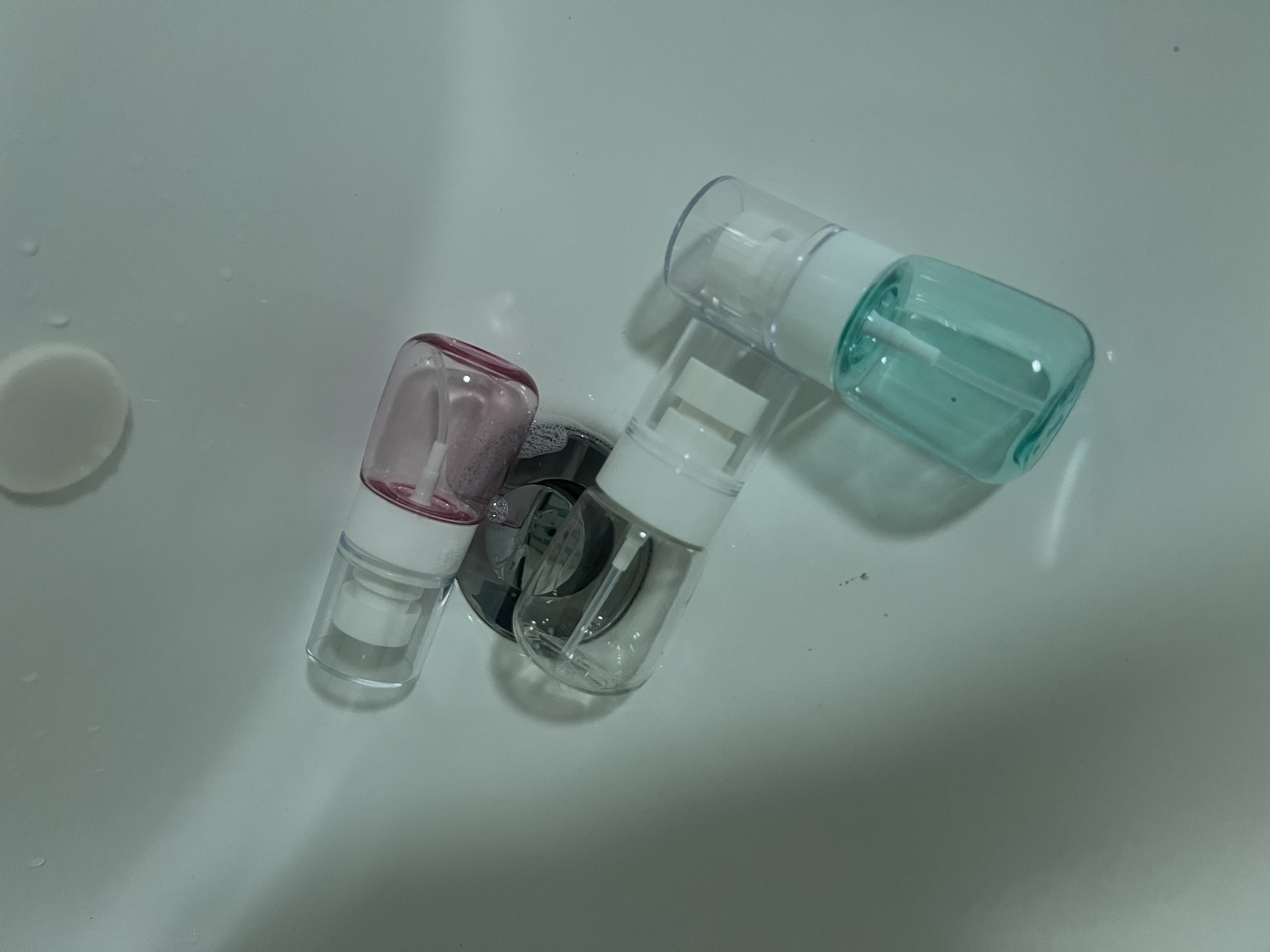 初舍超细雾分装瓶喷瓶喷雾器瓶按压化妆瓶酒精喷壶空瓶可上飞机30ml*3 实拍图