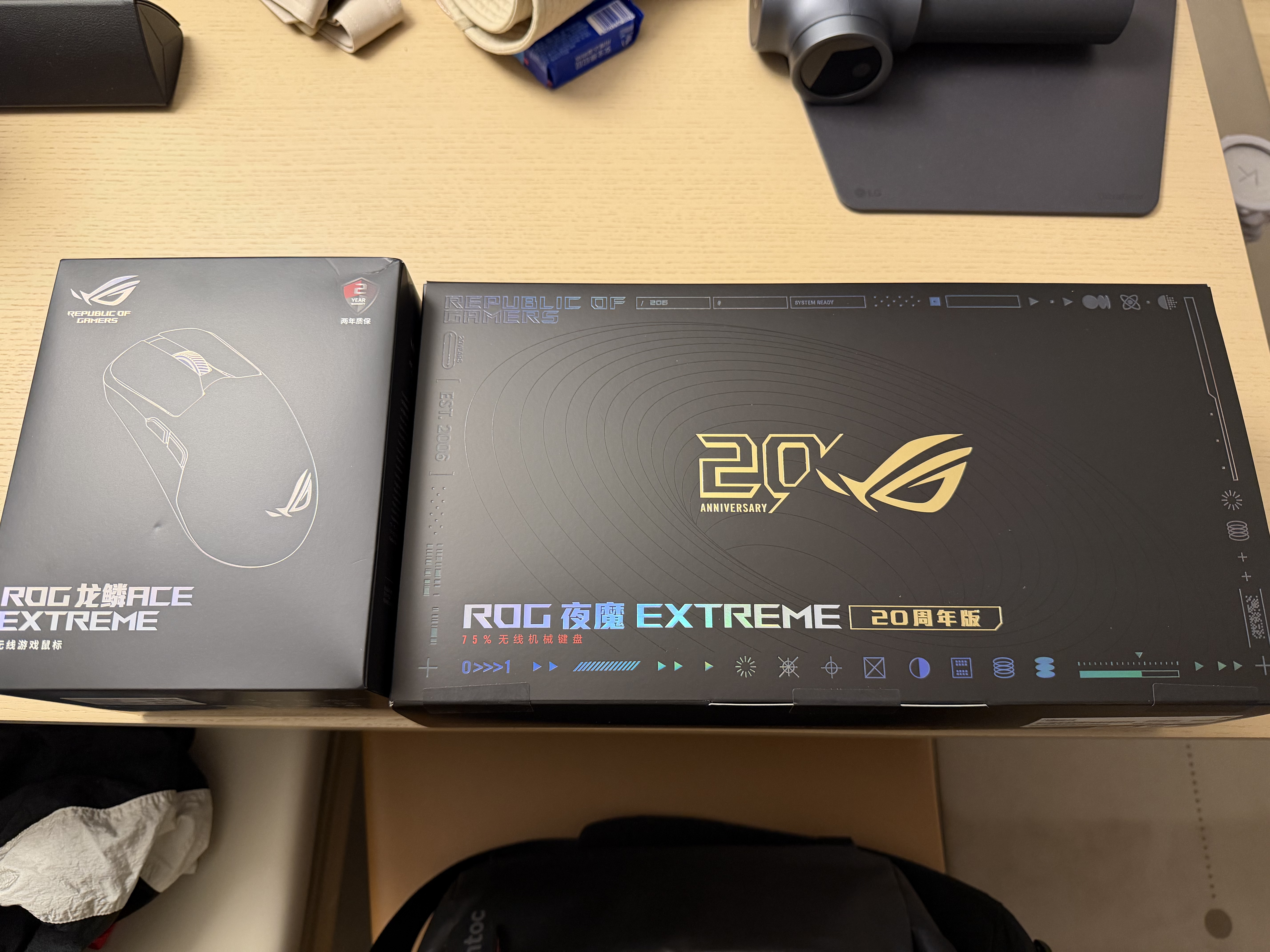 ROG夜魔Extreme 20周年版雪武白轴+龙鳞AceExtreme 实拍图
