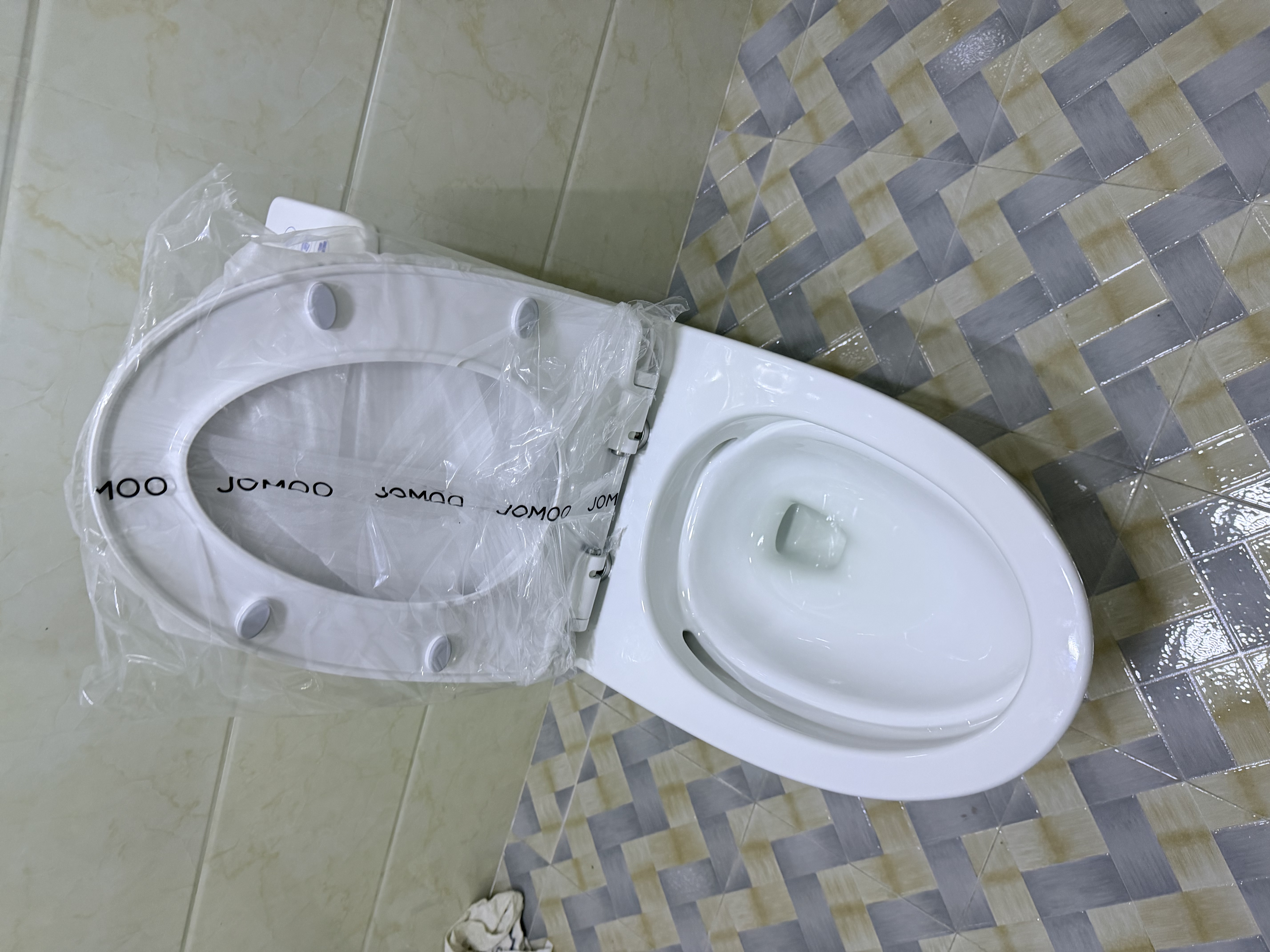 九牧（JOMOO）马桶 家用虹吸式马桶大冲力节水坐便器 防臭瞬冲 易洁抗菌马桶 行业爆款-升级无棱内壁11370-305坑 实拍图