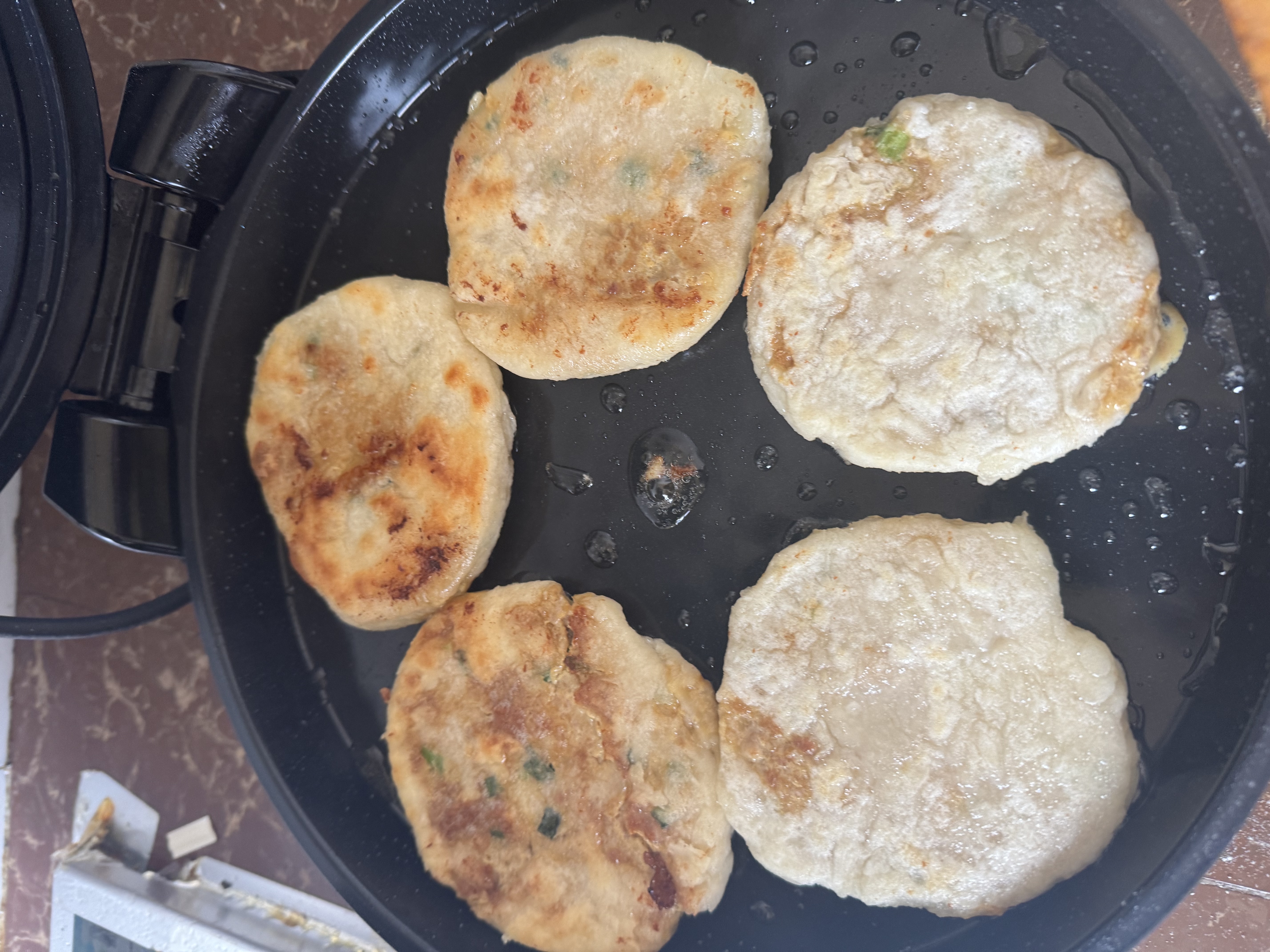 九阳（Joyoung）0氟家用电饼铛 三明治机早餐机1500W大火力煎烤机烙饼机双面加热悬浮设计 30K09 实拍图