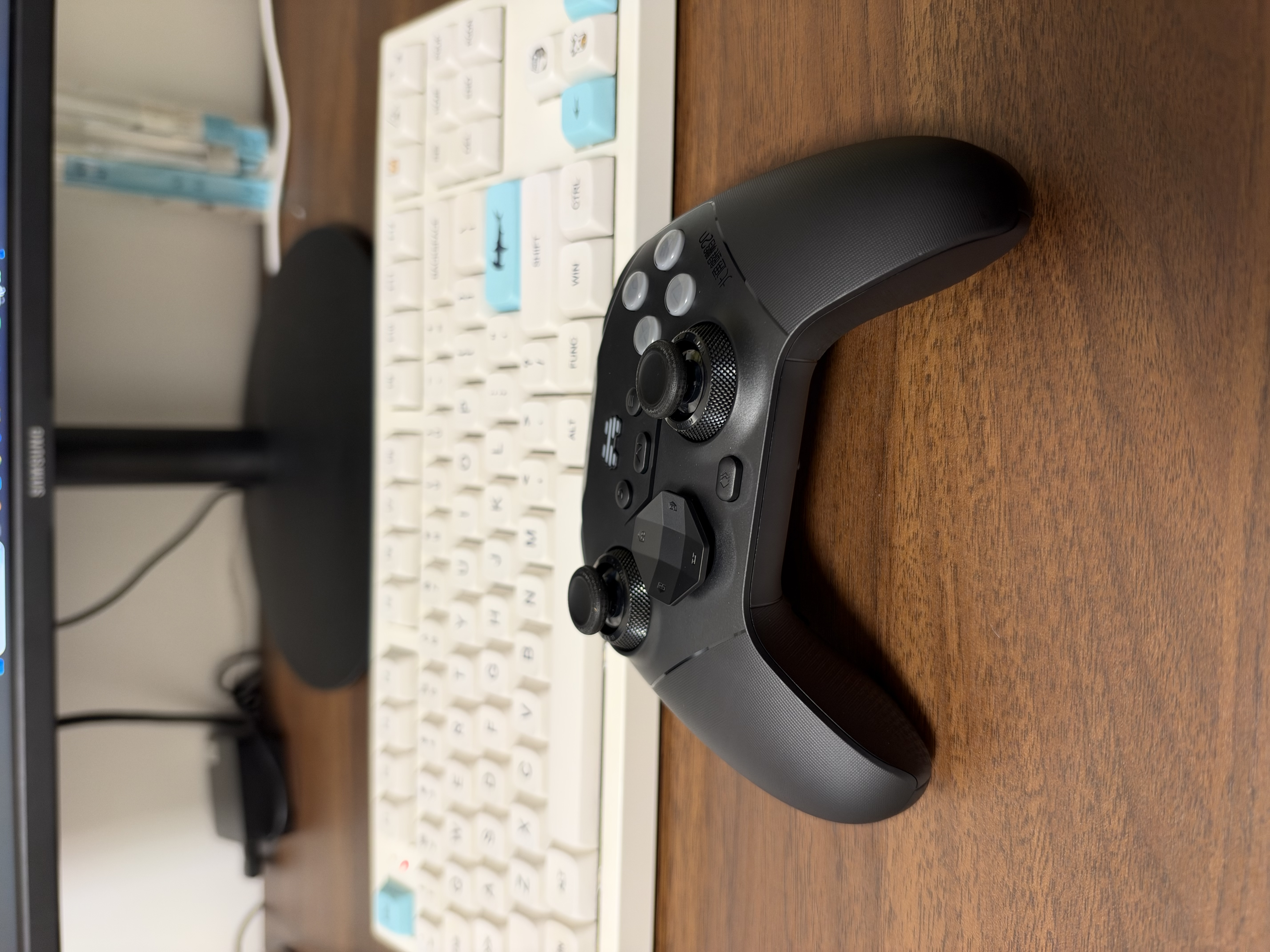 北通鲲鹏20游戏手柄AI智控无线蓝牙可调摇杆xbox类电脑PC手机steam体感宏switch2影之刃零伊莫 精英版 实拍图