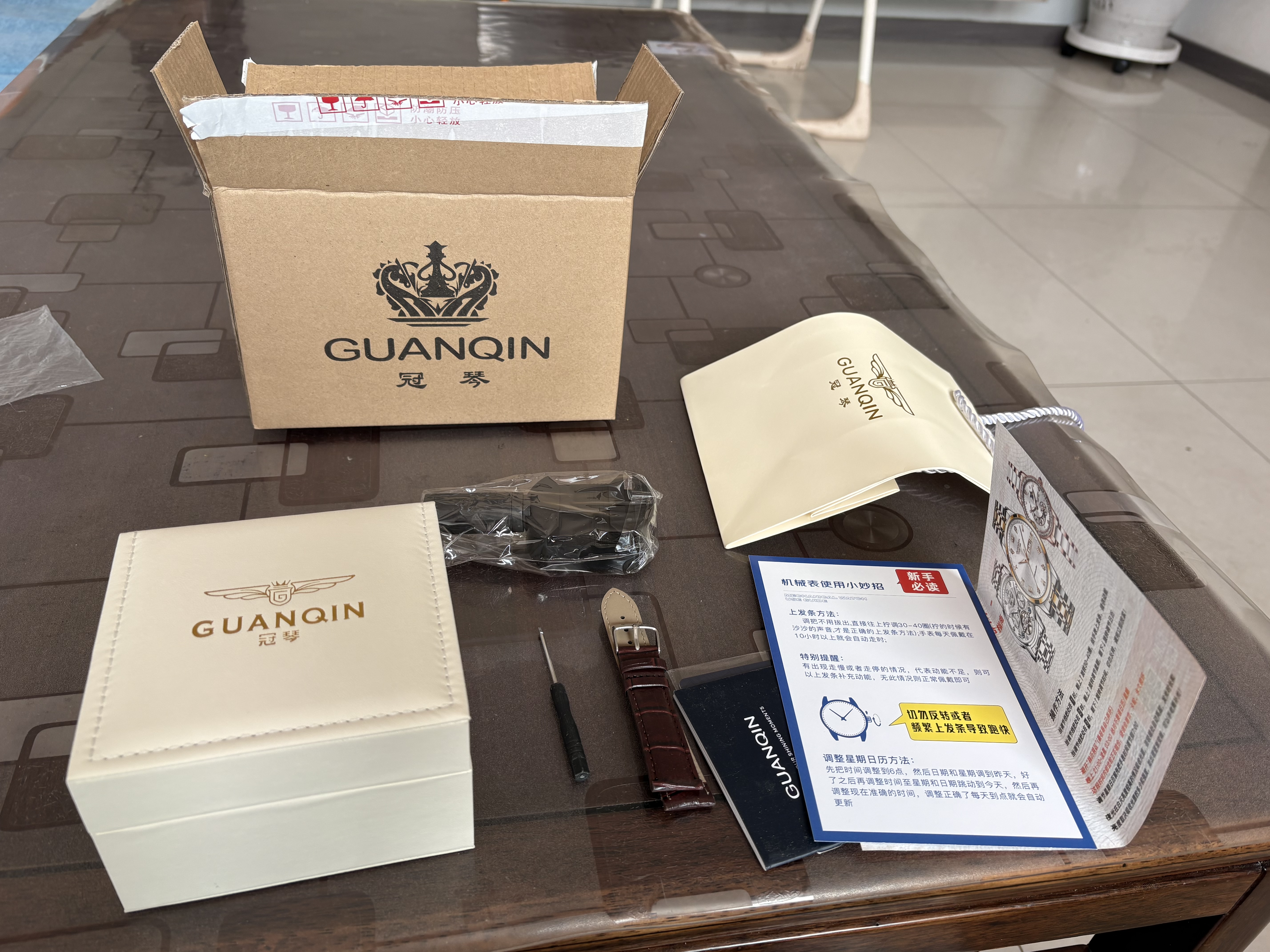 冠琴（GUANQIN）男士手表瑞士品质耐磨防水夜光全自动机械表双日历手表男机械表 全自动机械款-银壳白面 实拍图