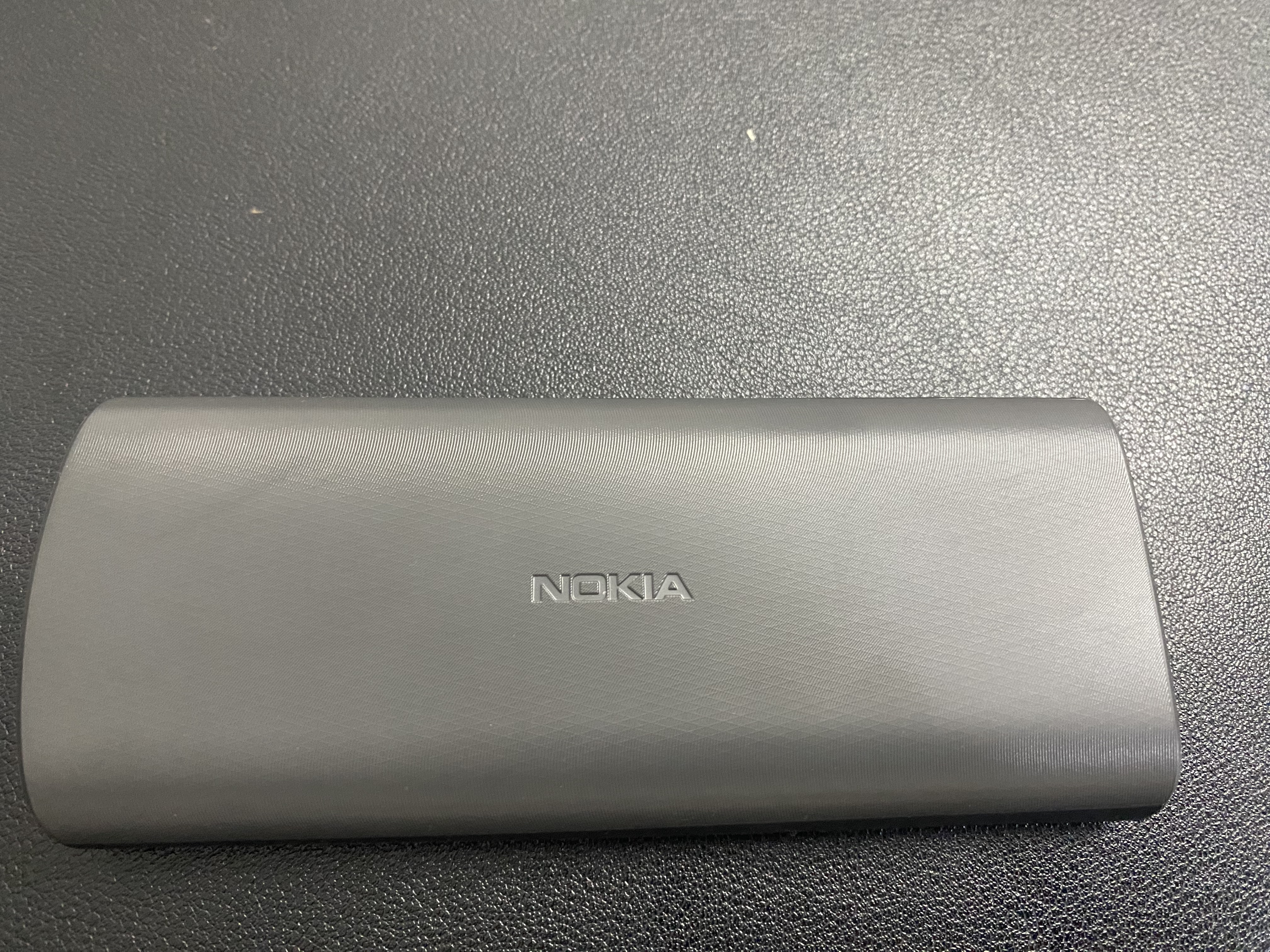 诺基亚（NOKIA）新105 4G 全网通移动联通电信 老人老年按键直板学生儿童备用戒网手机 双卡双待  黑色 实拍图