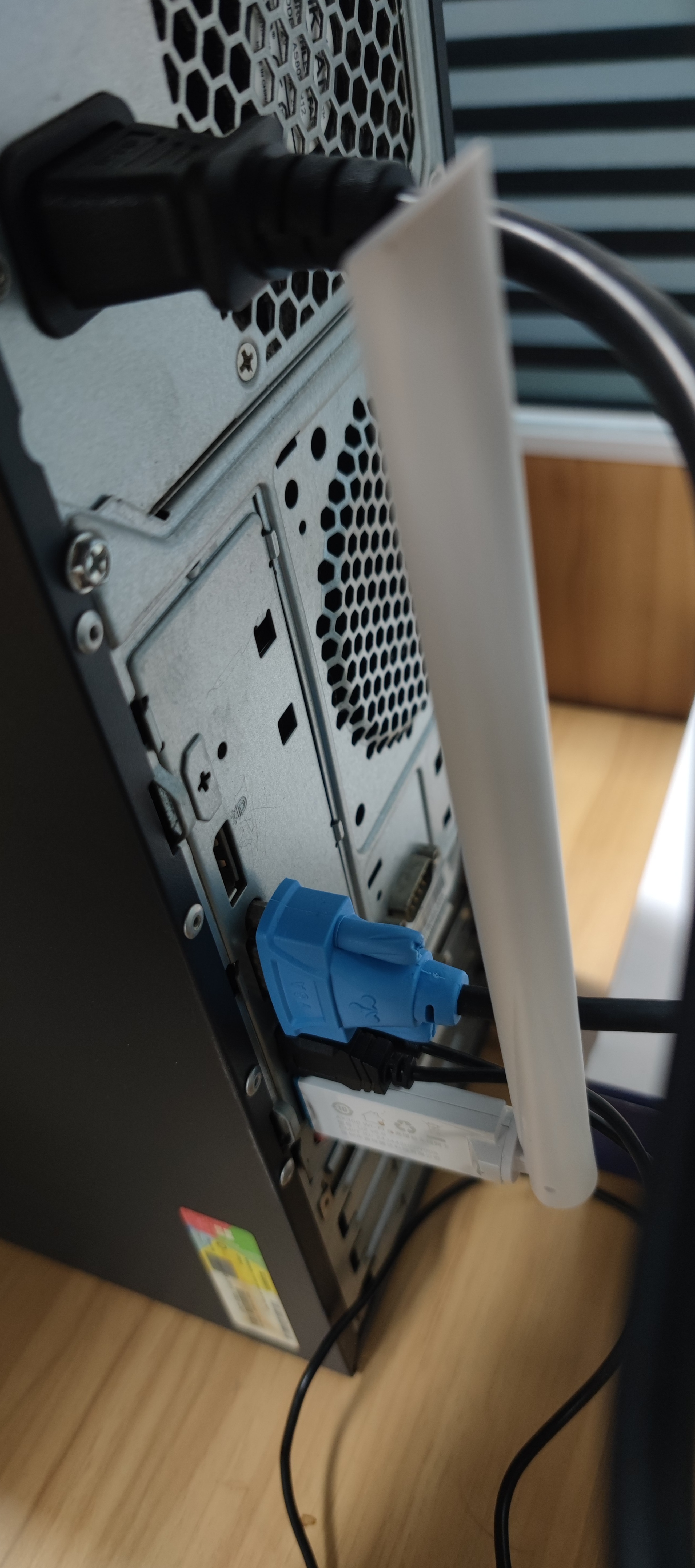 Tenda腾达 usb无线网卡wifi6 智能免驱无限 无线网卡台式机专用 wifi接收器 高增益天线 无线wifi发射 实拍图