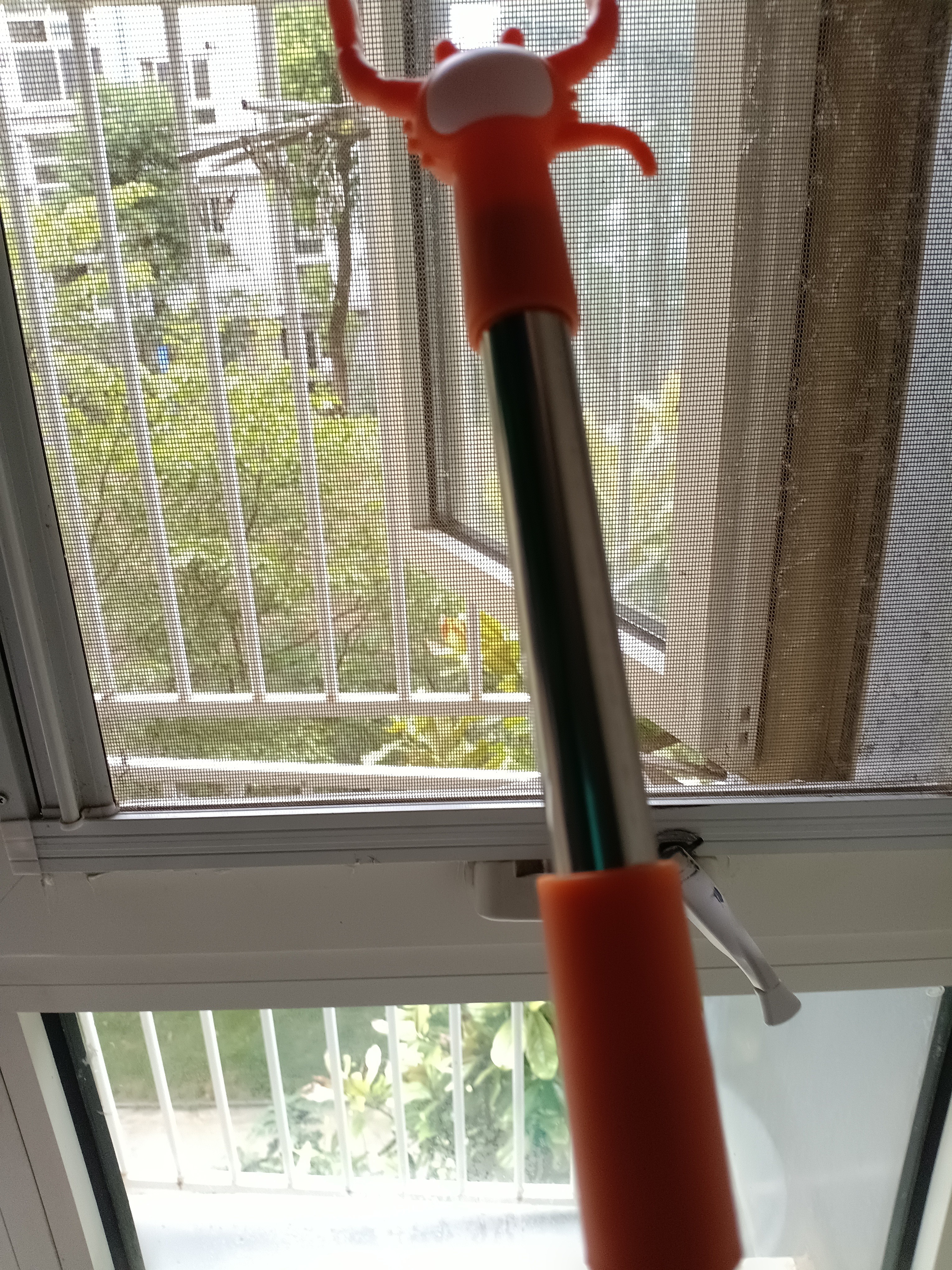 访客（FK） 晾衣杆伸缩不锈钢撑衣杆家用挑衣杆衣叉杆晒衣取衣服凉衣杆棍 螃蟹晾衣叉【橙色】 实拍图