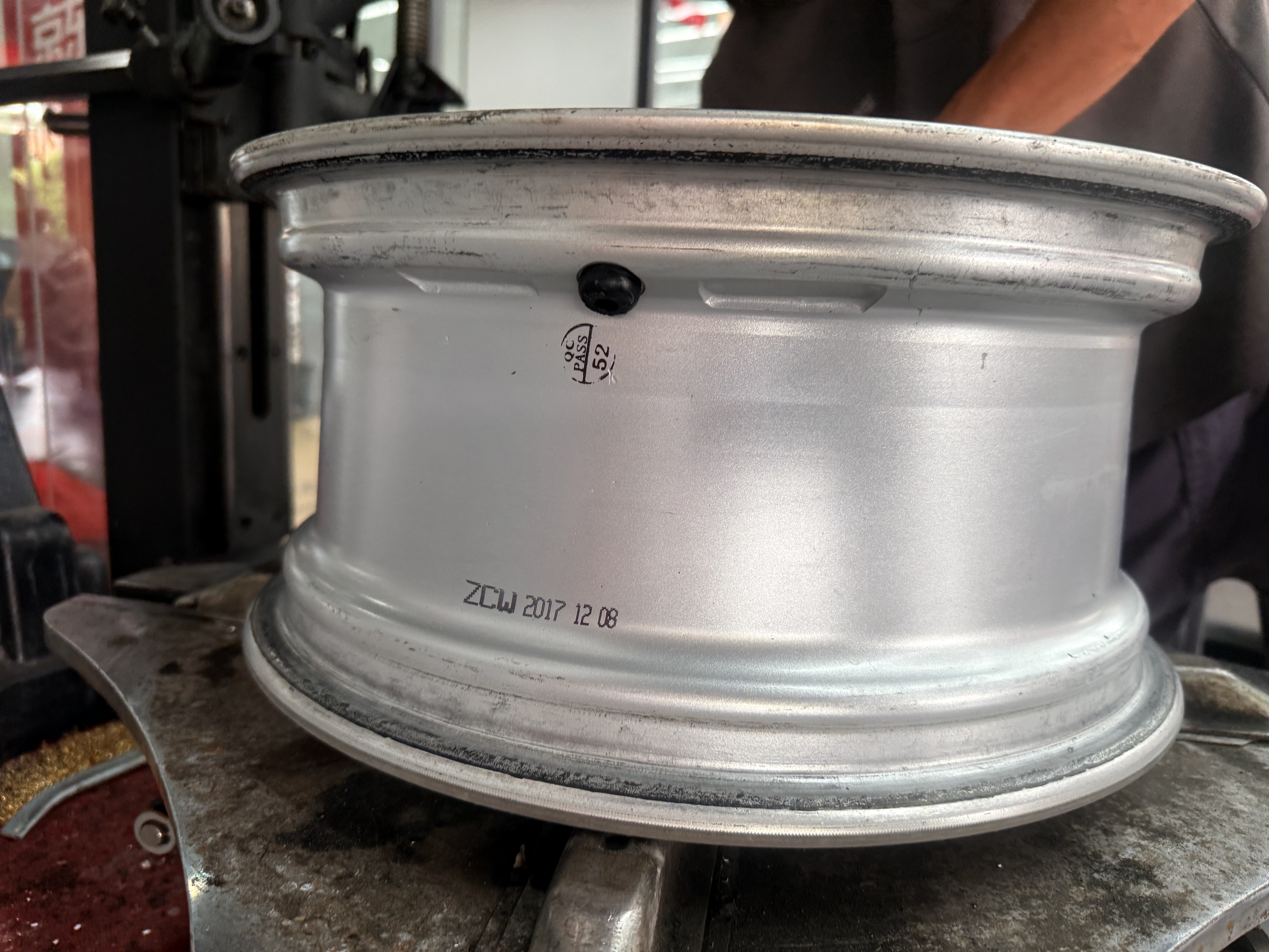 固特异（Goodyear）汽车轮胎 205/60R16 92V AFM 安节轮 原配新福克斯 实拍图