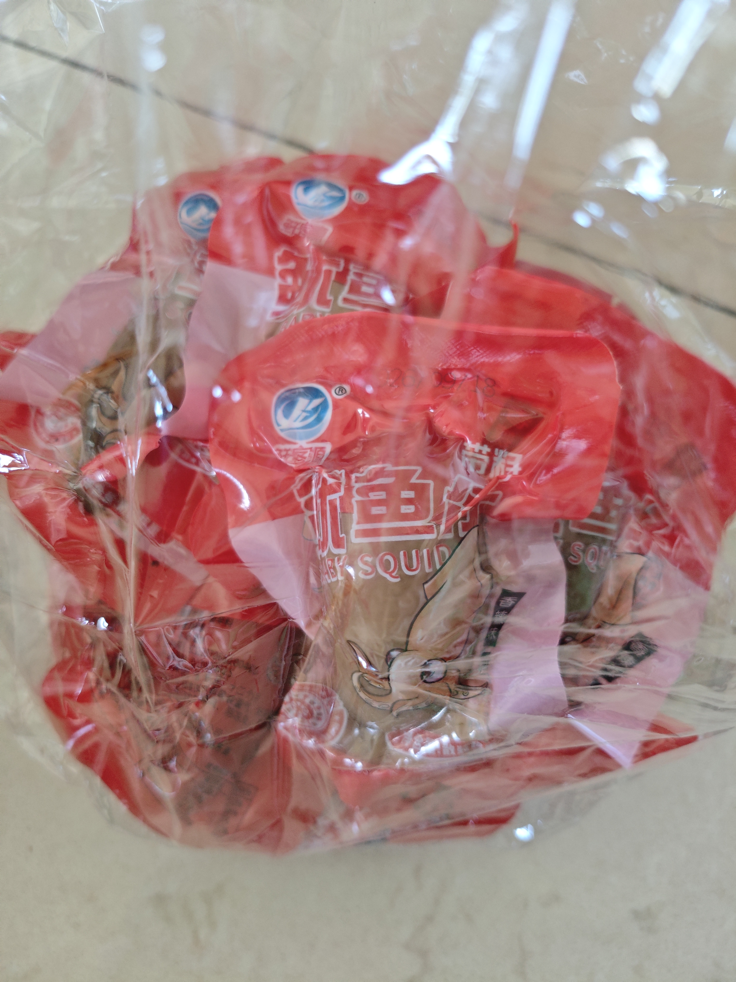 舸渡深海满籽鱿鱼仔香辣墨鱼仔即食大个带籽海鲜海味零食爆款小吃解馋 深海捕捞【整箱1斤】香辣鱿鱼仔（个大满籽） 实拍图